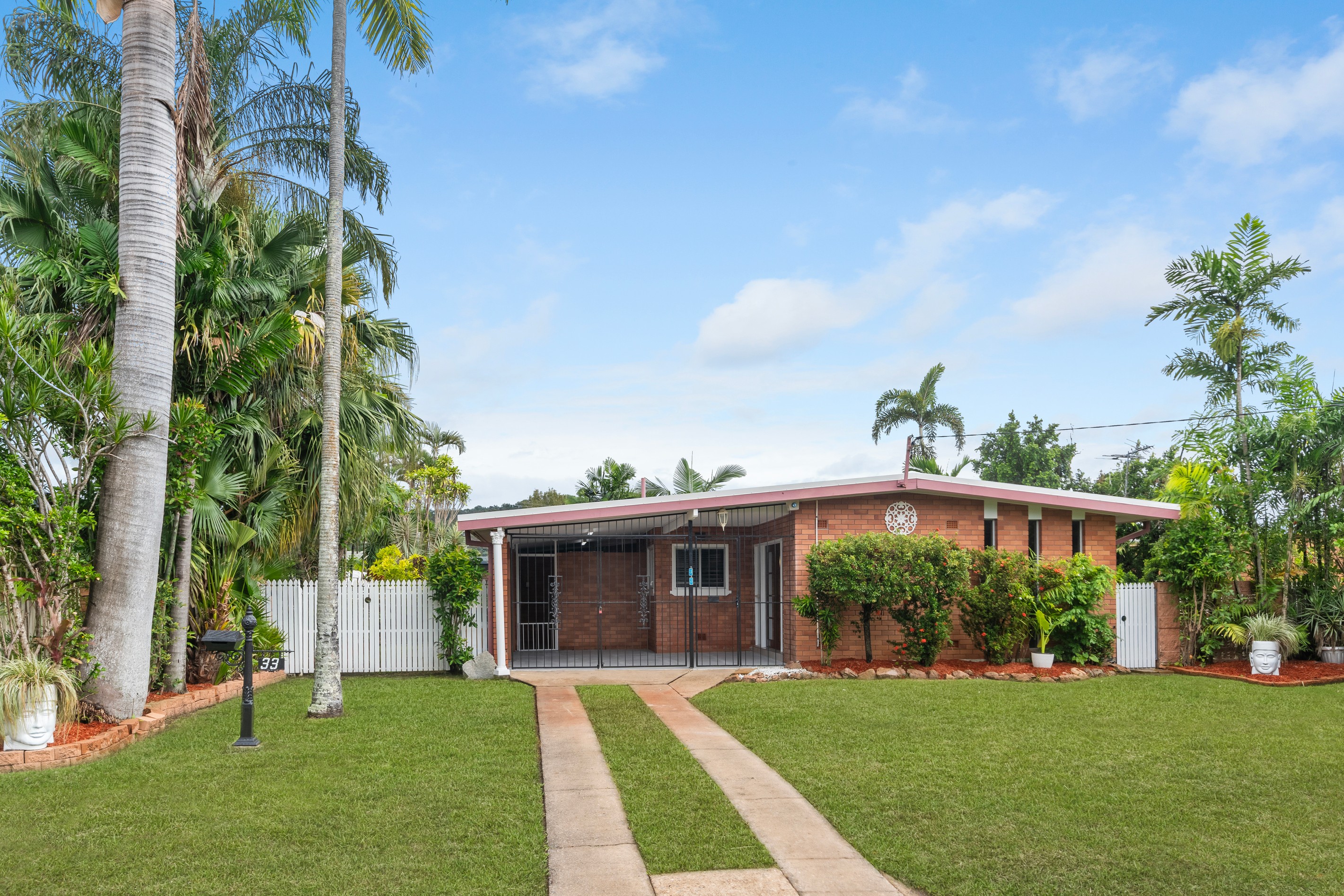 33 Fuller Street, Heatley, QLD 4814