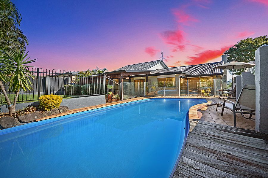 8 Durigan Place