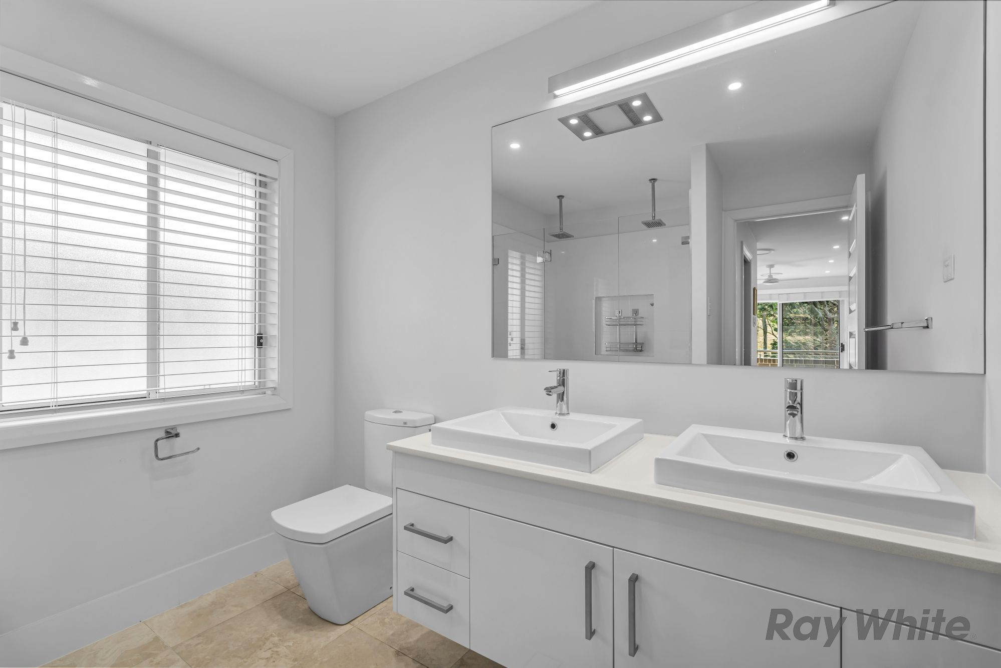 38 Hereford Way — photo 10 of 23