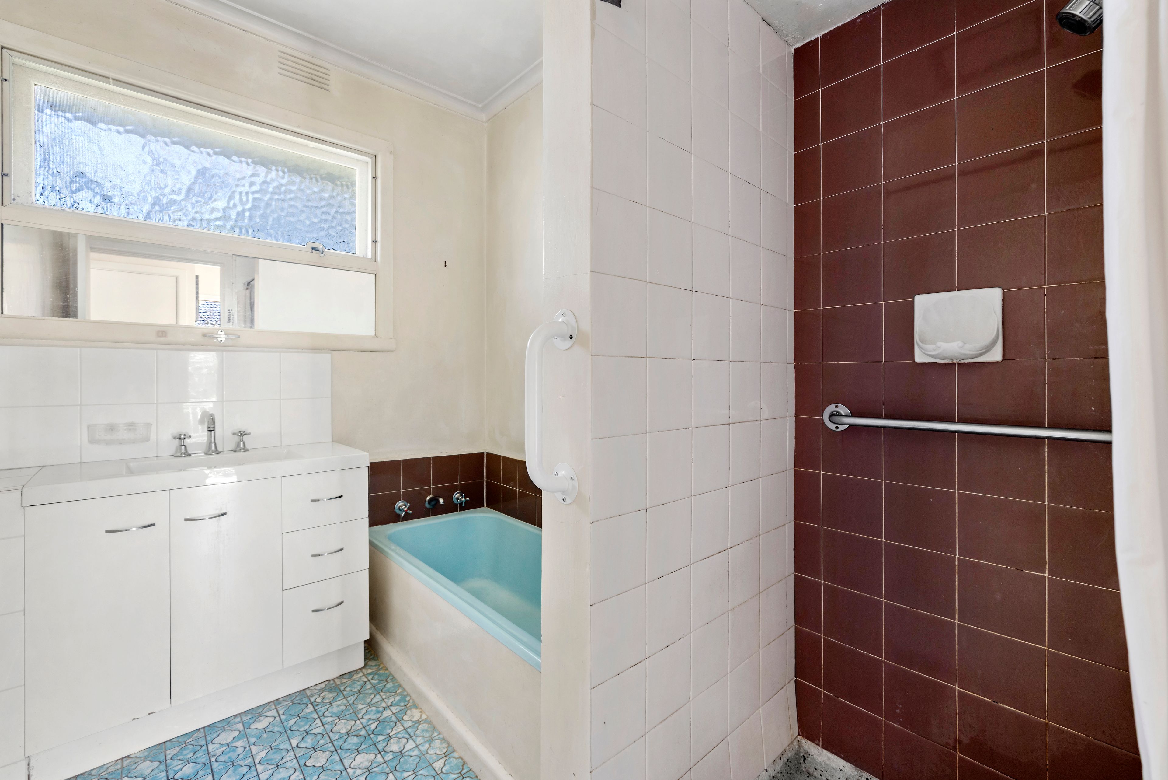 4 Glyn Court — photo 11 of 16