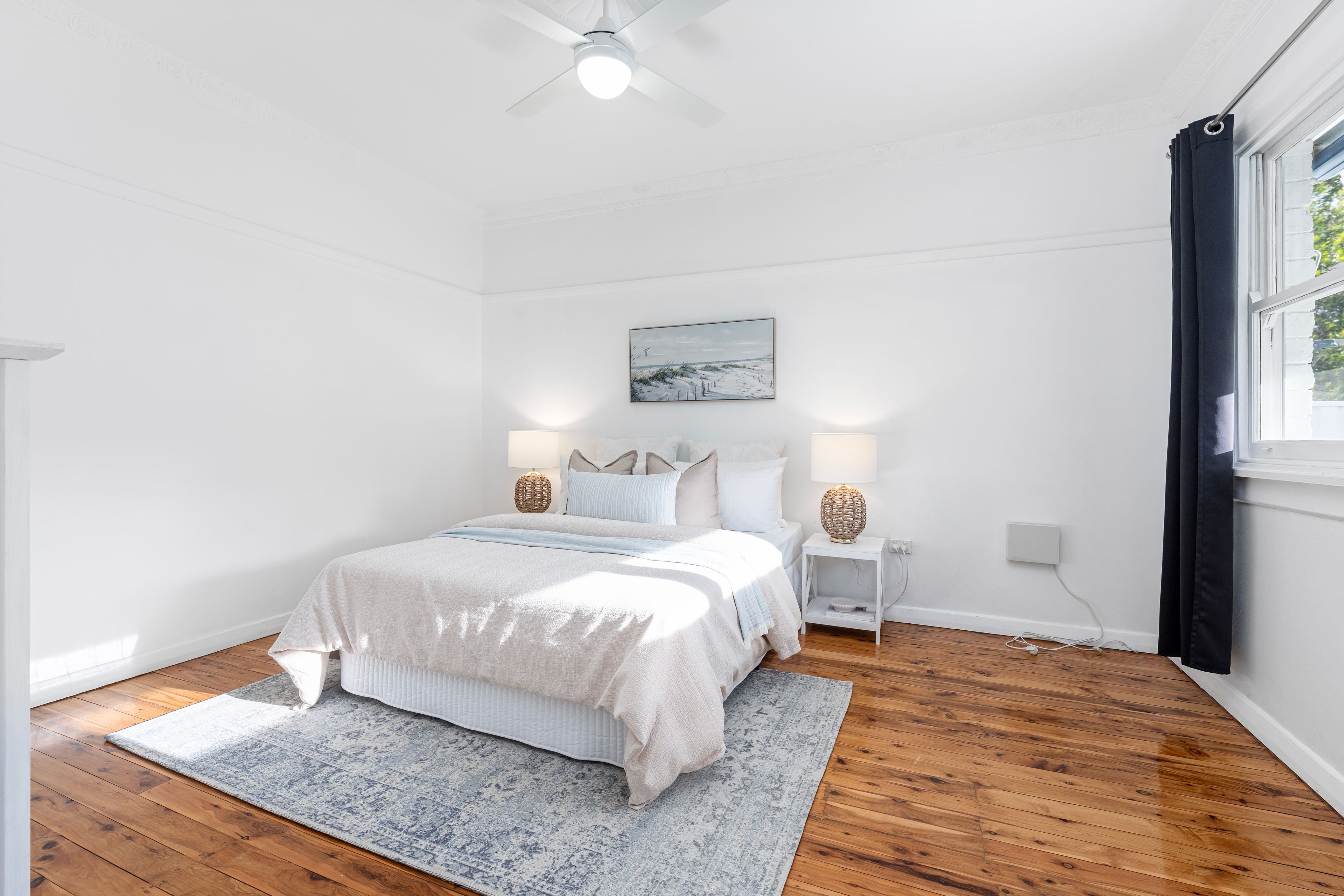 1086 Waugh Road — photo 7 of 19