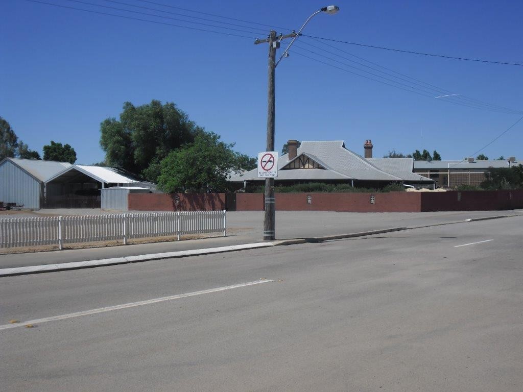 5 MacPherson Street, Carnamah, WA 6517