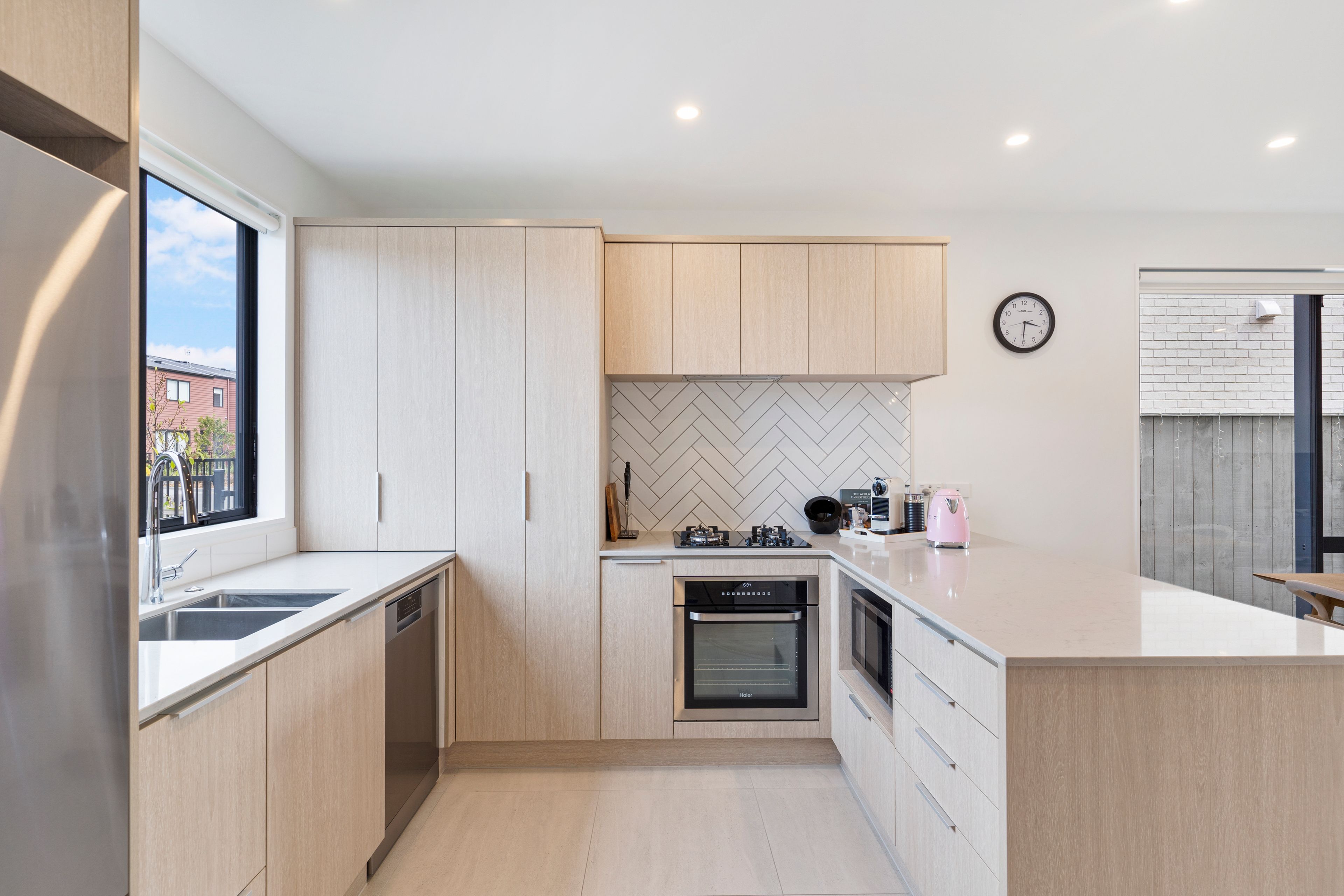 52 Whimbrel Road, Flat Bush, Manukau City