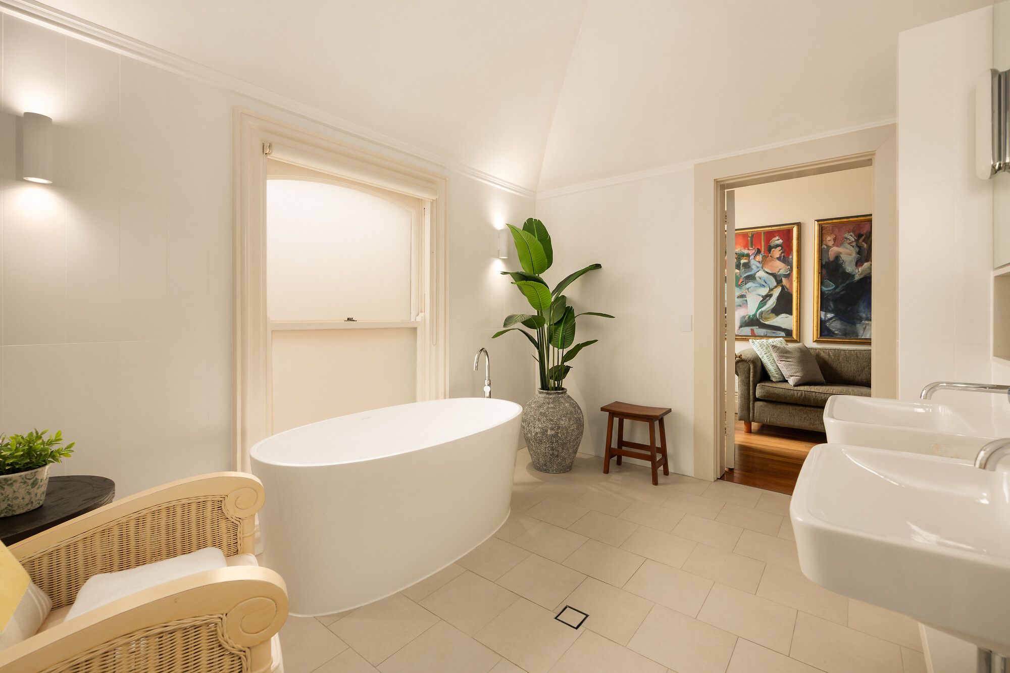 54 Dutruc Street — photo 16 of 28