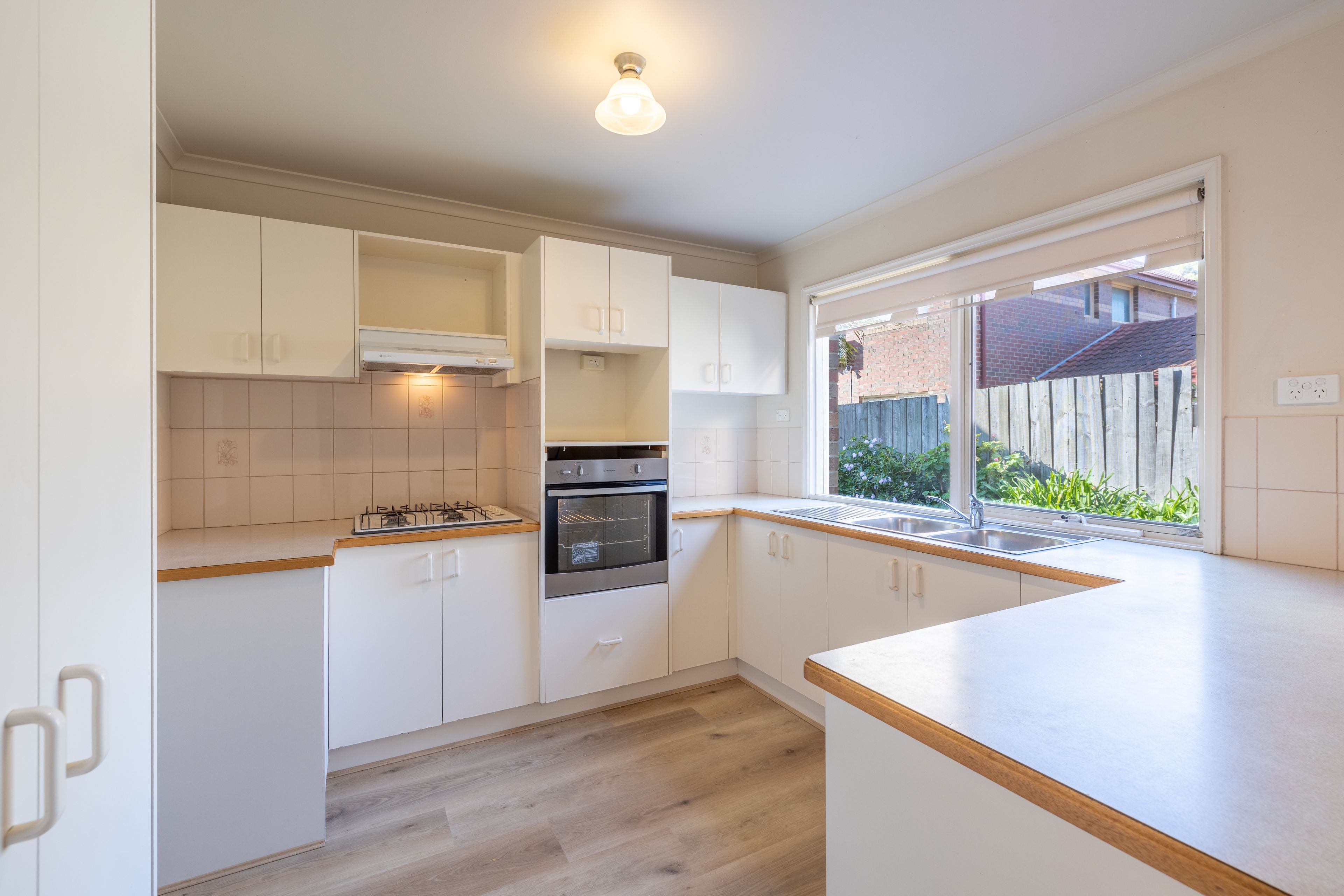 14/262-274 Poath Road, Hughesdale, VIC 3166