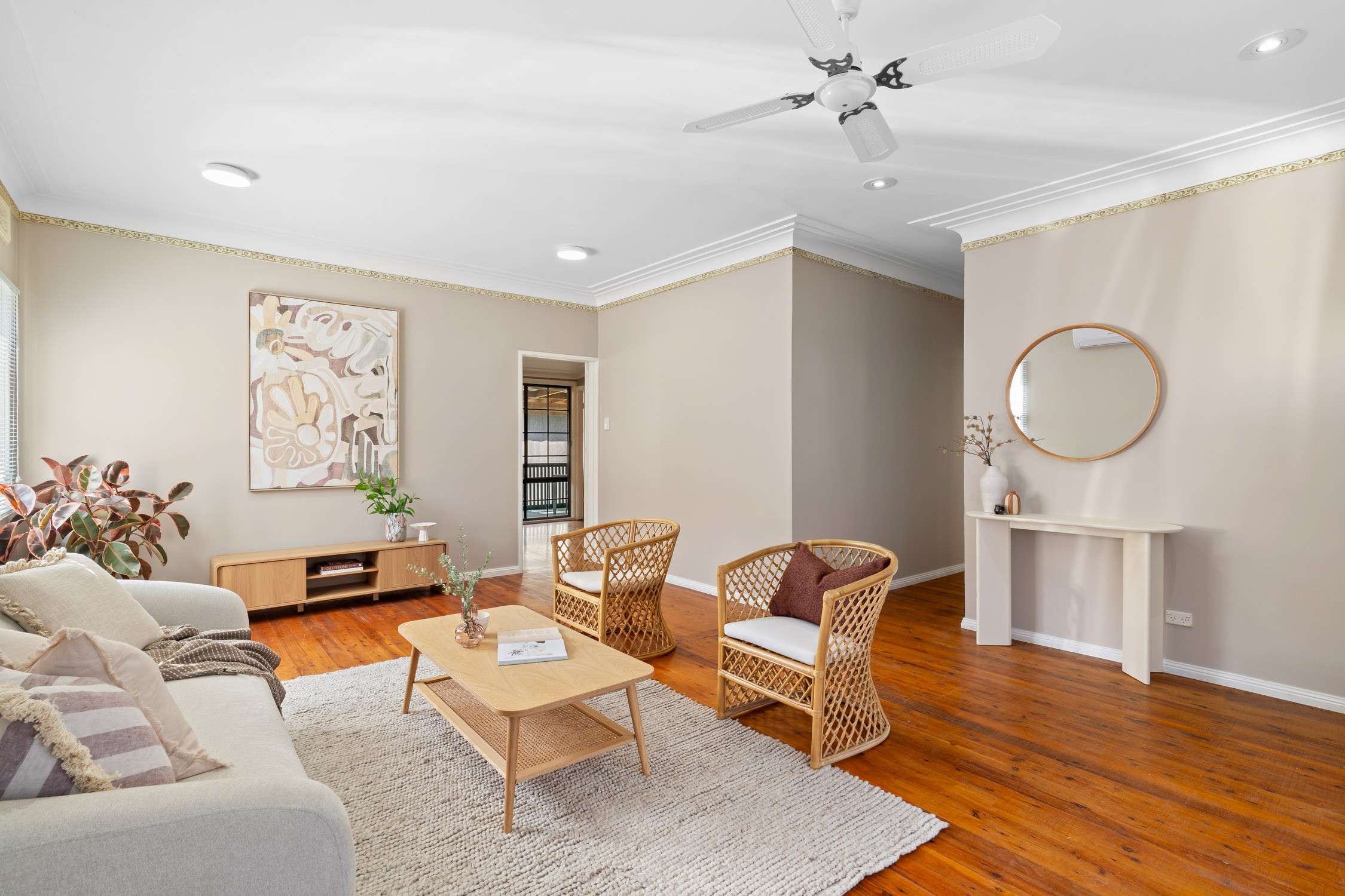 13 Cuthbert Road, Killarney Vale, NSW 2261