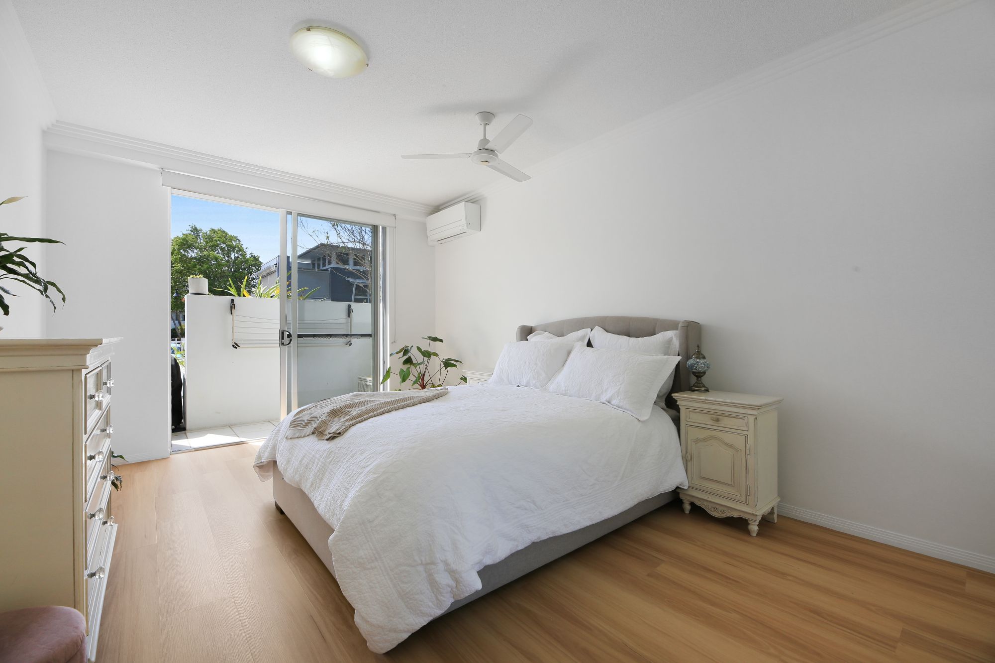 115/1-7 Moores Crescent — photo 7 of 20