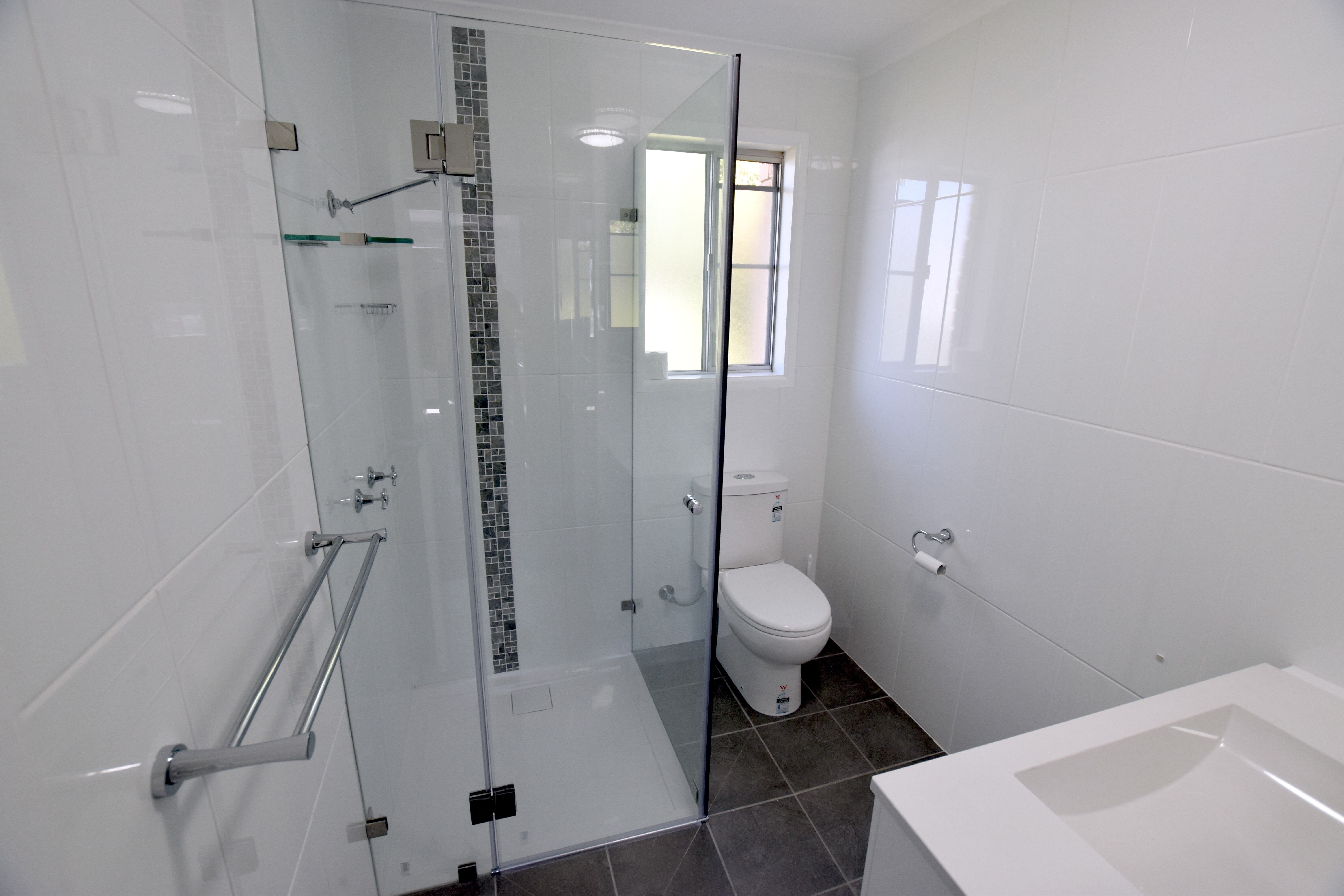 1/141 Oaka Lane, Gladstone Central, QLD 4680