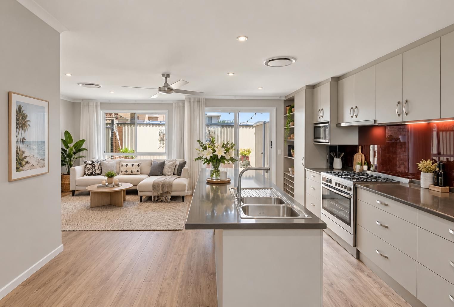 9/6 Harley Street — photo from Ray White Benowa
