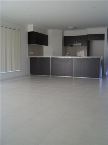 69 Codrington Circuit, Pacific Pines, QLD 4211