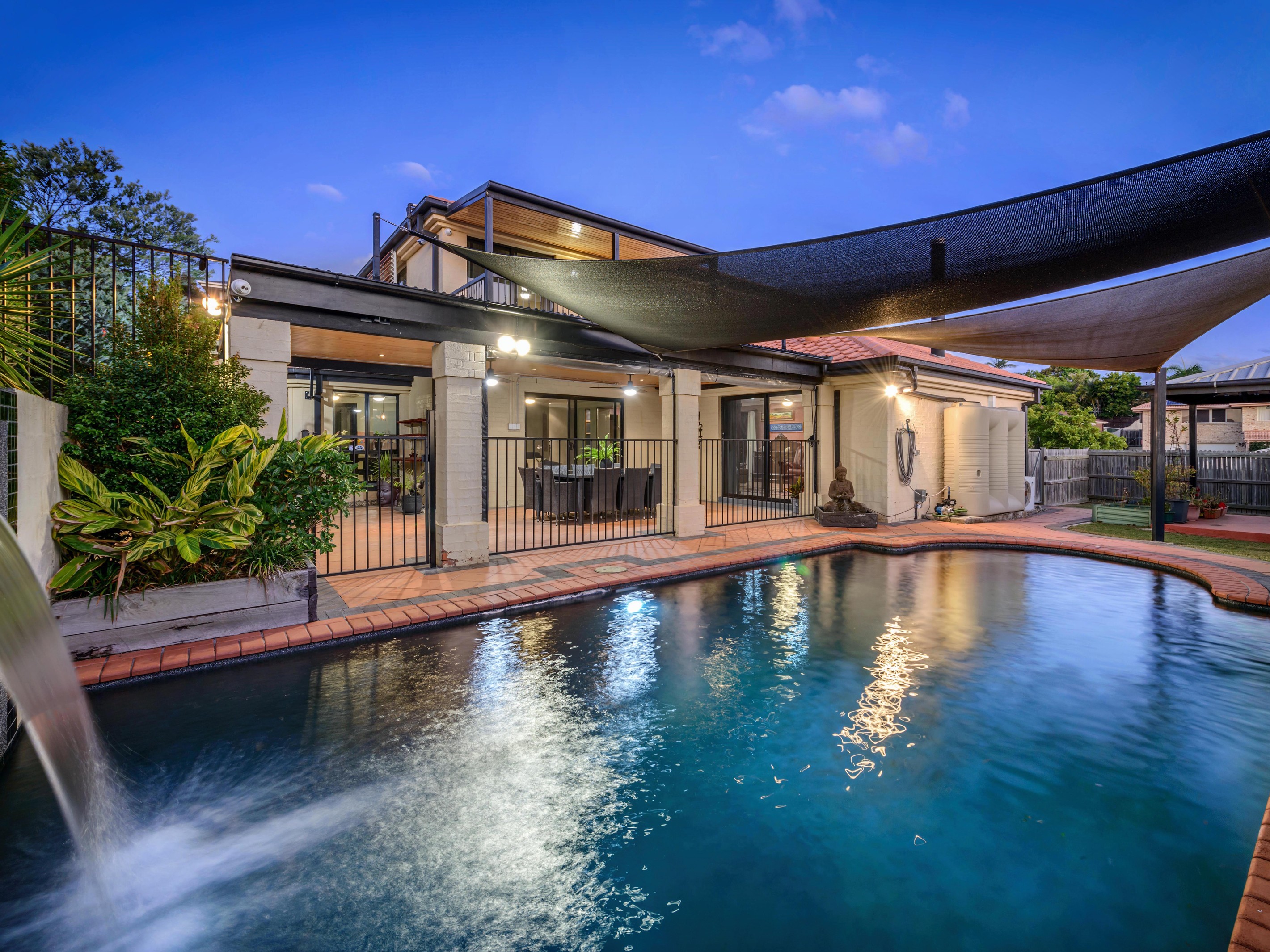 12 Aquarius Place, Bridgeman Downs, QLD 4035