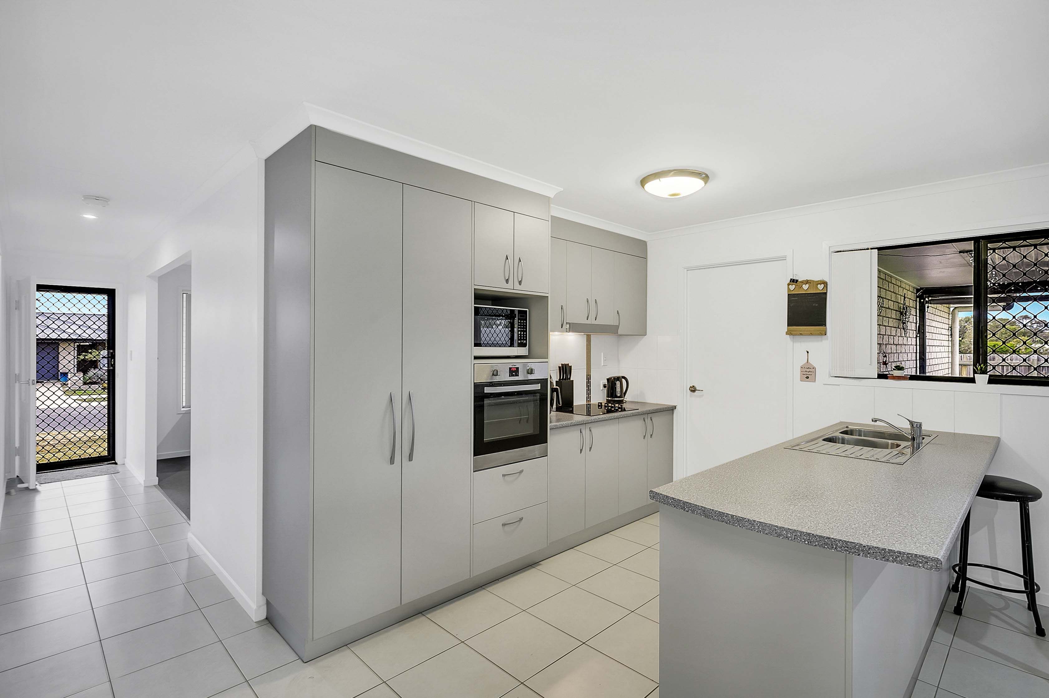 2 Shearwater Street, Kawungan, QLD 4655