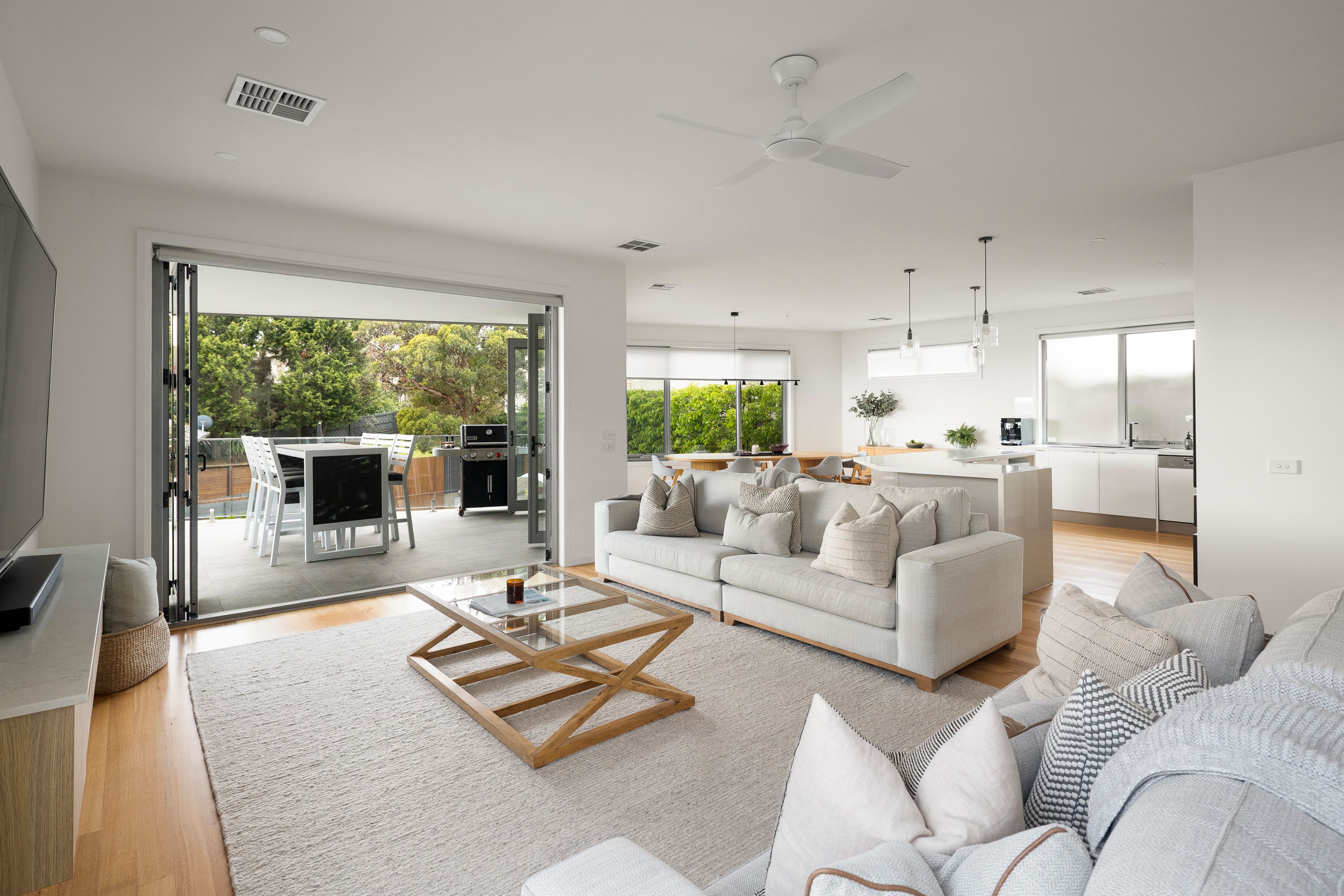 38C Violet Street — photo 8 of 30