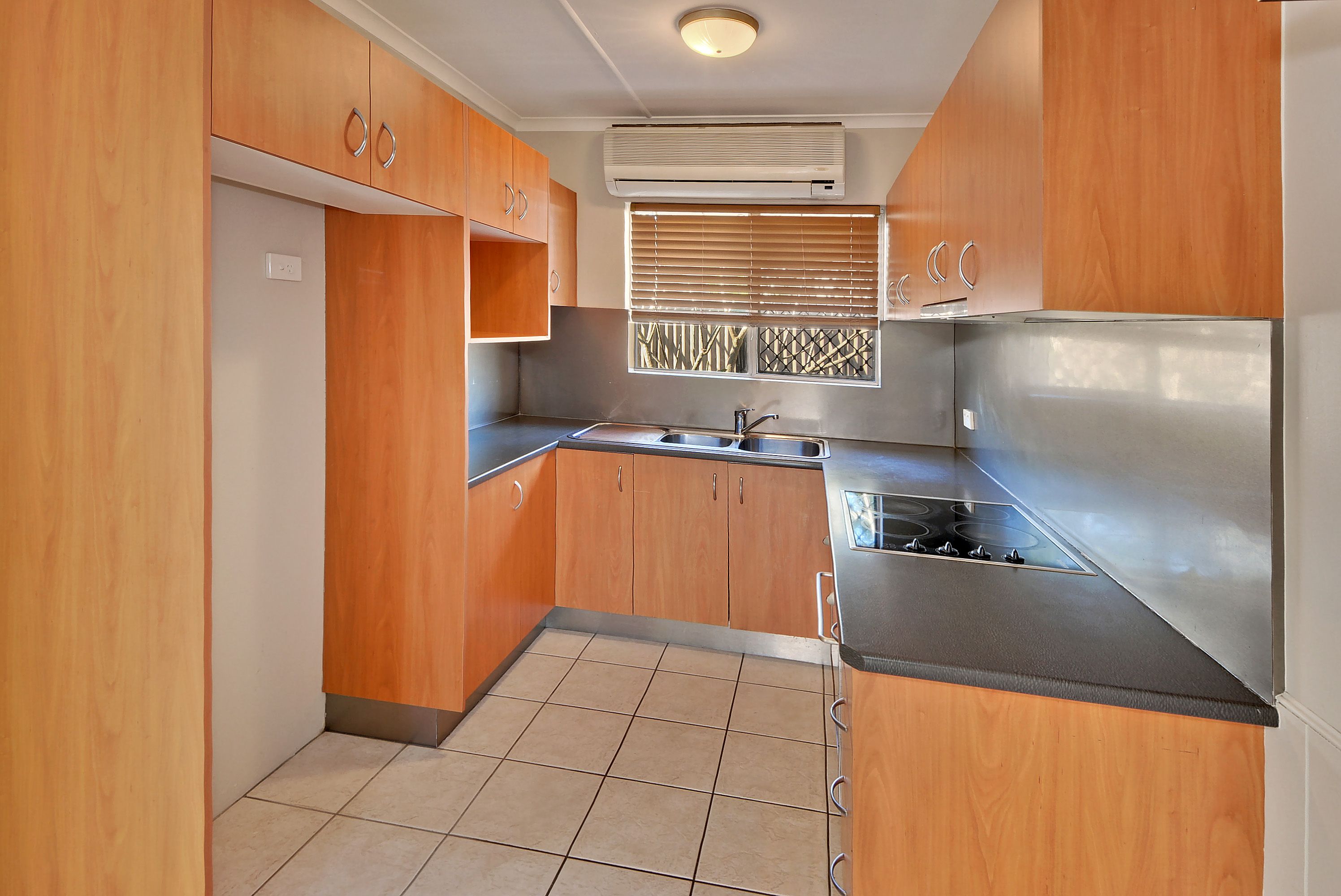 1/3 Norman Avenue, Maroochydore, QLD 4558