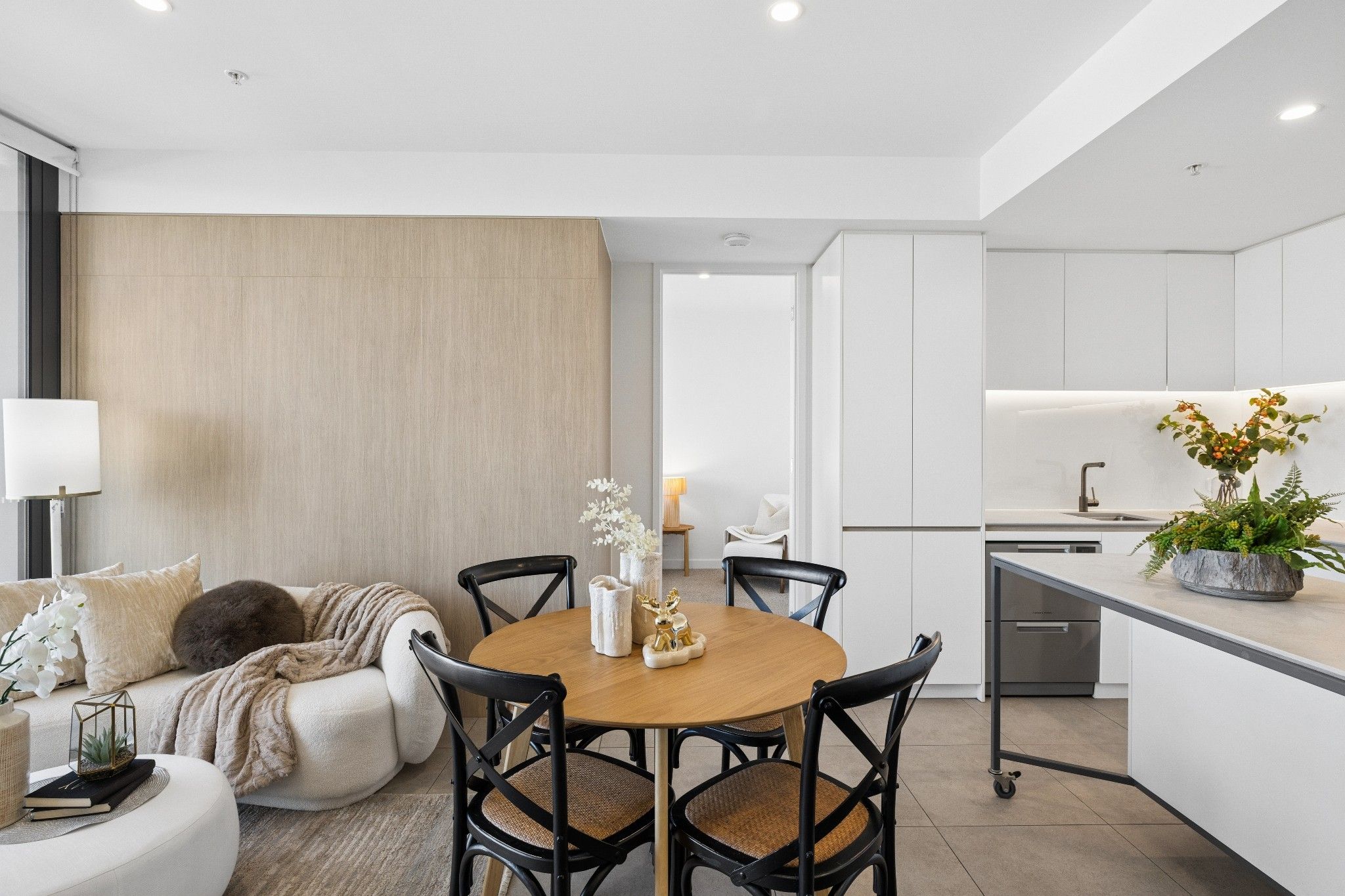 902/17 Penny Place — photo 5 of 24