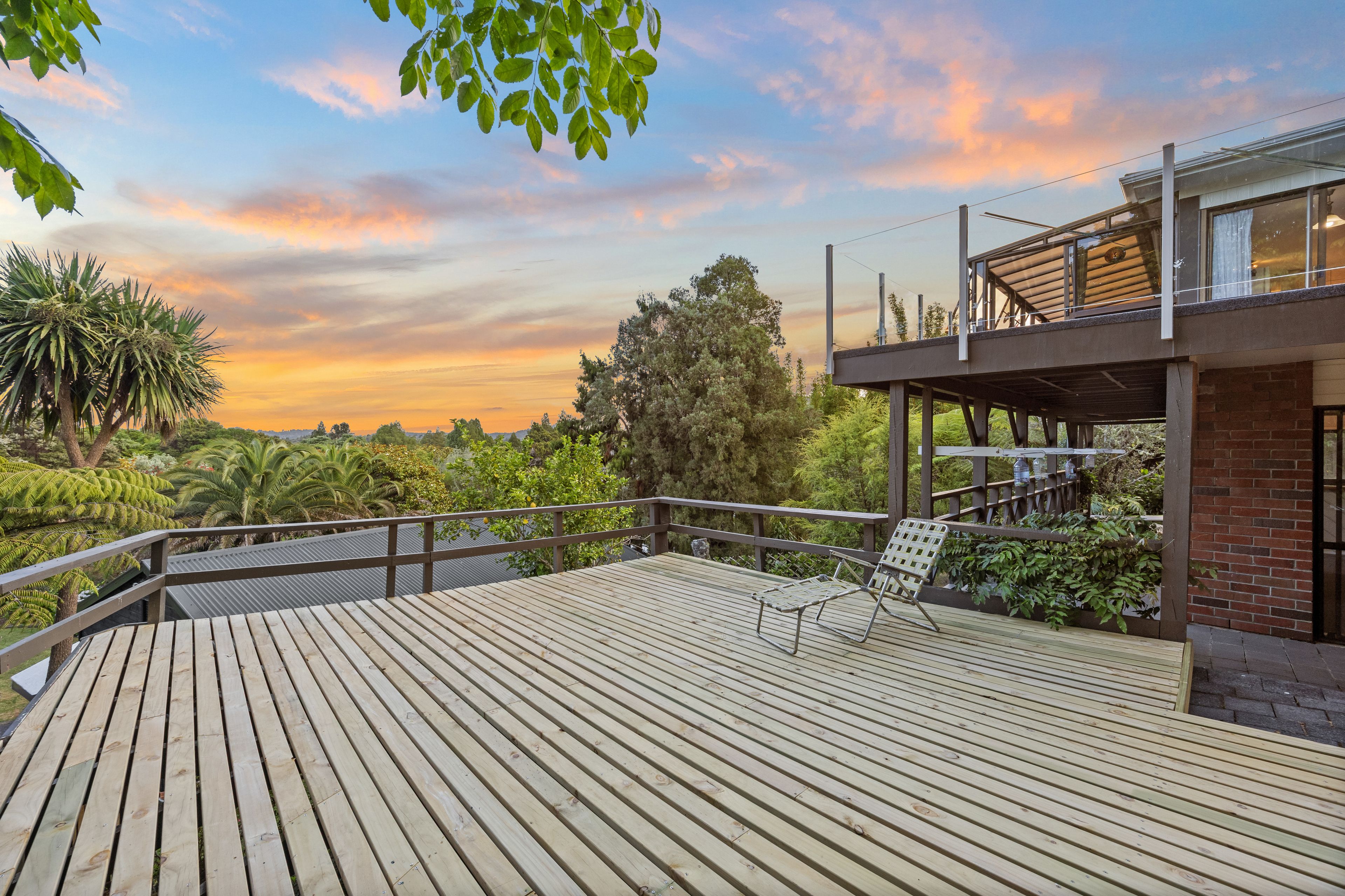 274 Forest Hill Road, Waiatarua, Waitakere City