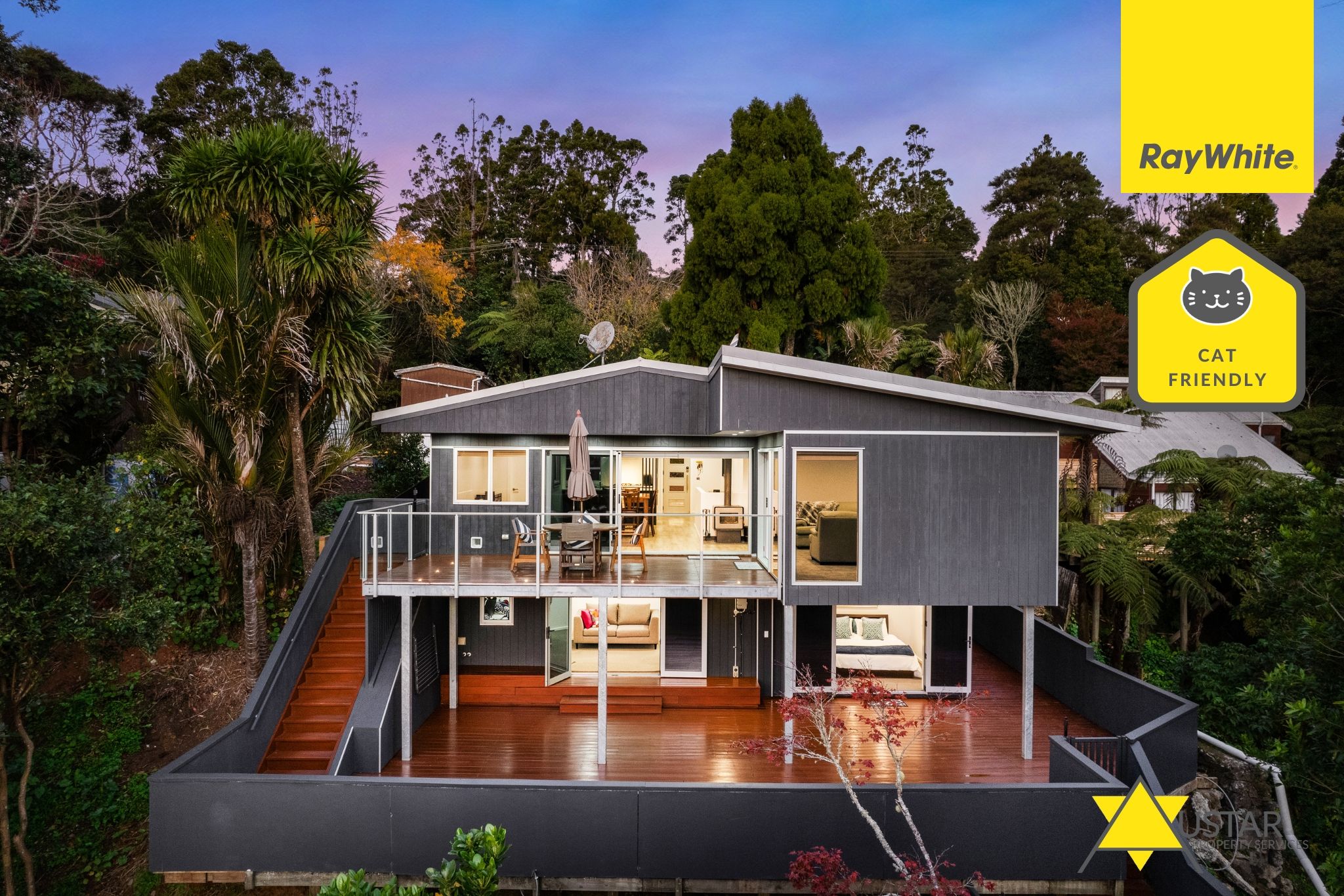 87 Scenic Drive, Titirangi, Waitakere City