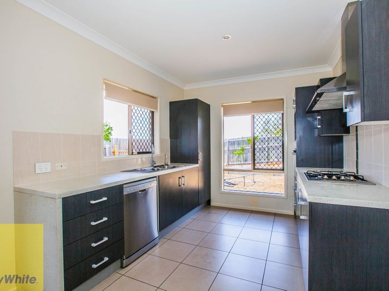 2 Oasis Court, Marsden, QLD 4132