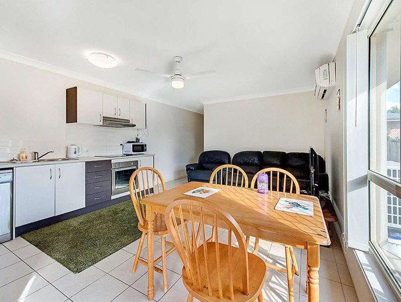2/17 Burns Parade, Kallangur, QLD 4503