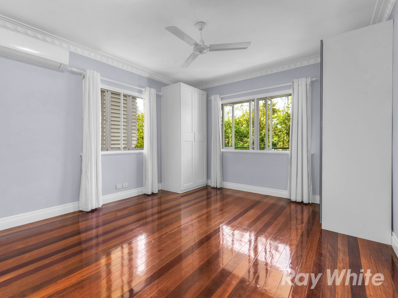 28 Kembla Street, Wavell Heights, QLD 4012