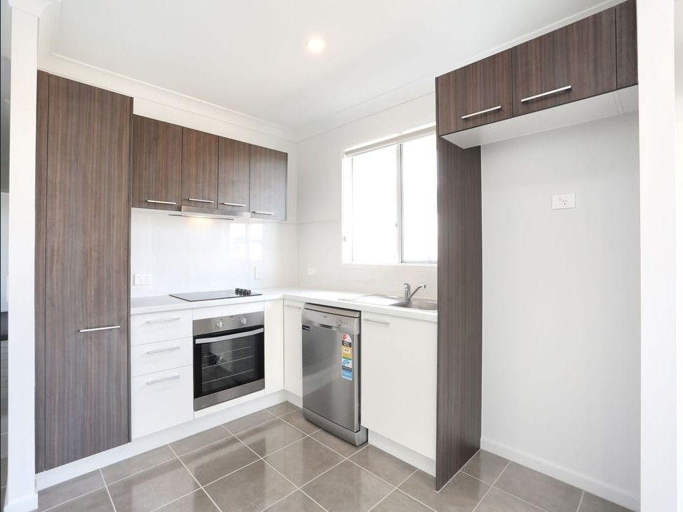 2/33 Venice Crescent, Redbank, QLD 4301