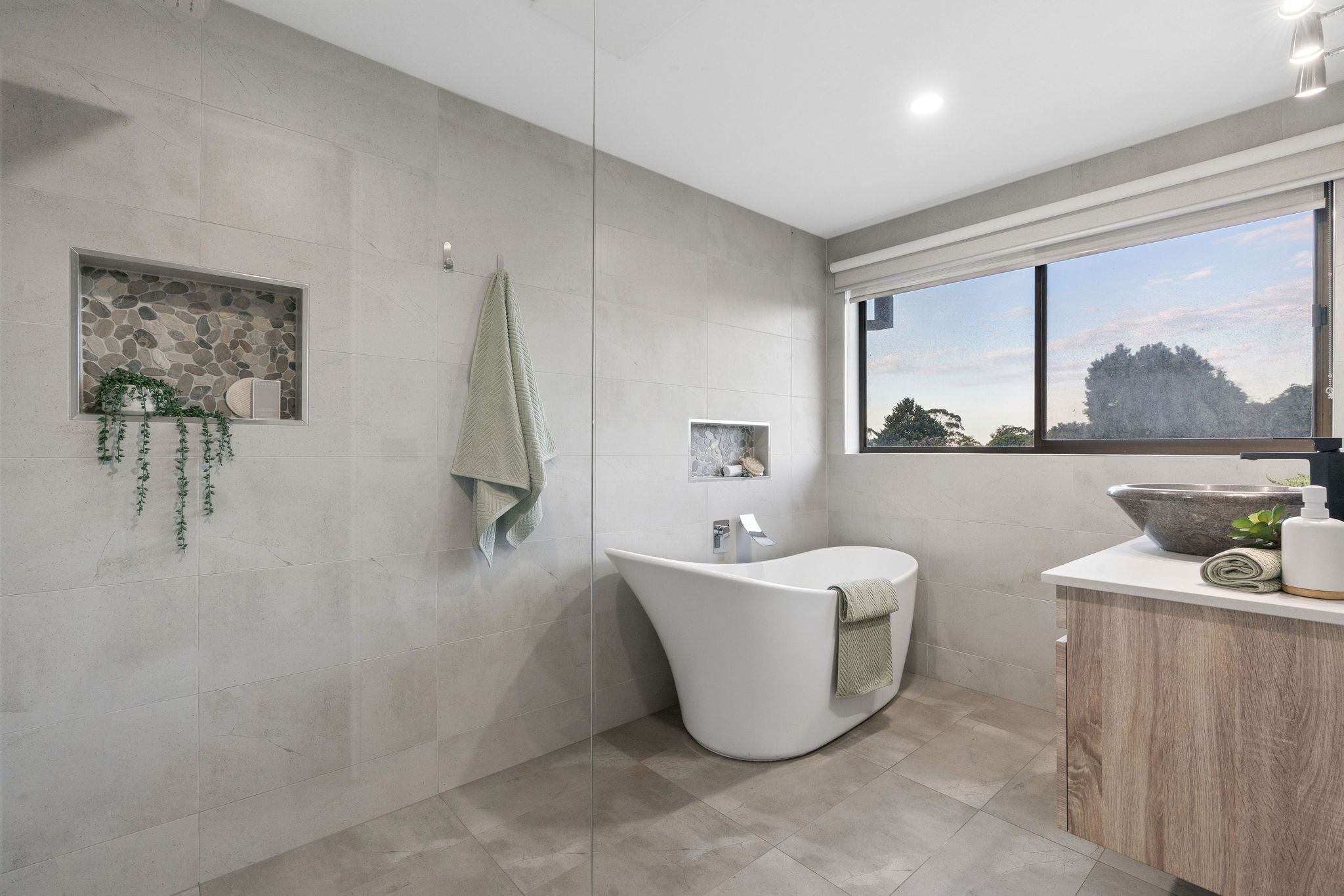 8 Burgess Drive — photo 20 of 21