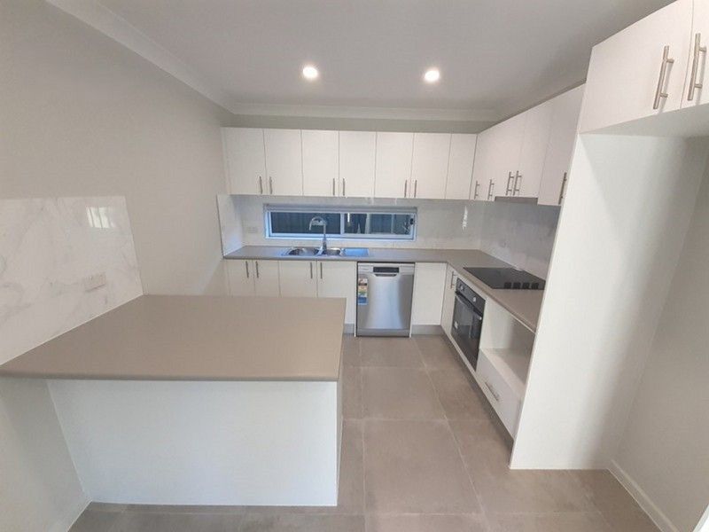 102a Ballentrae Drive, St Andrews, NSW 2566