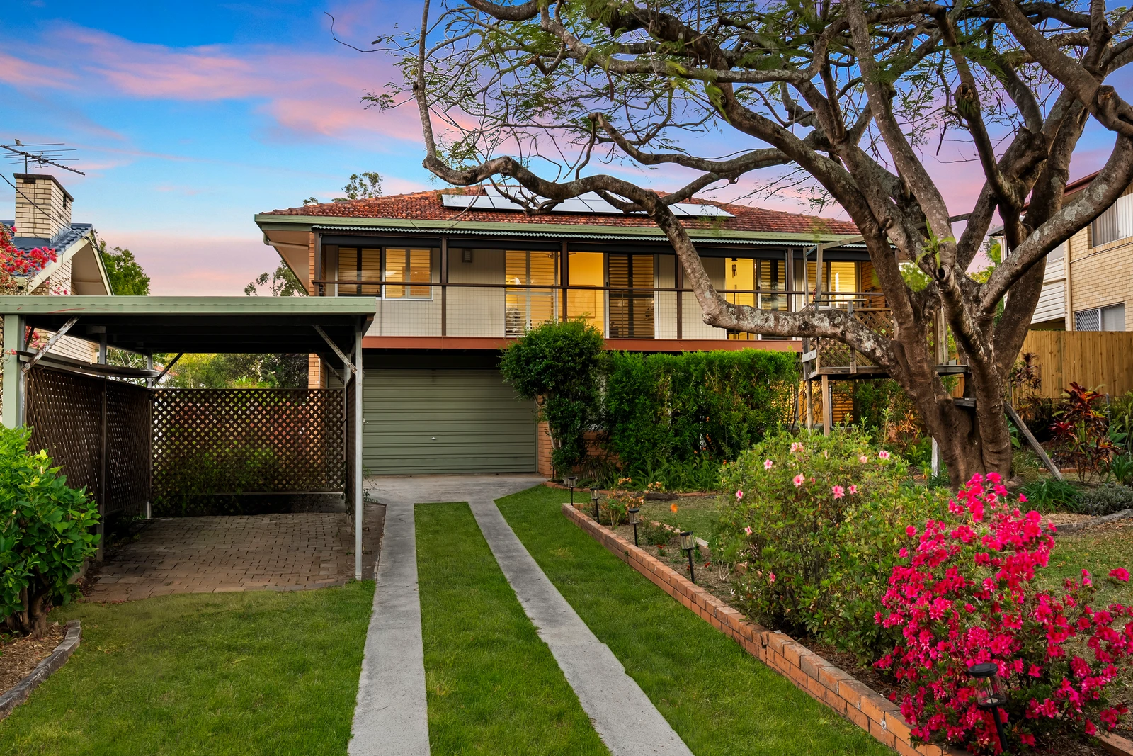 31 Illuta Avenue, Ferny Hills, QLD 4055