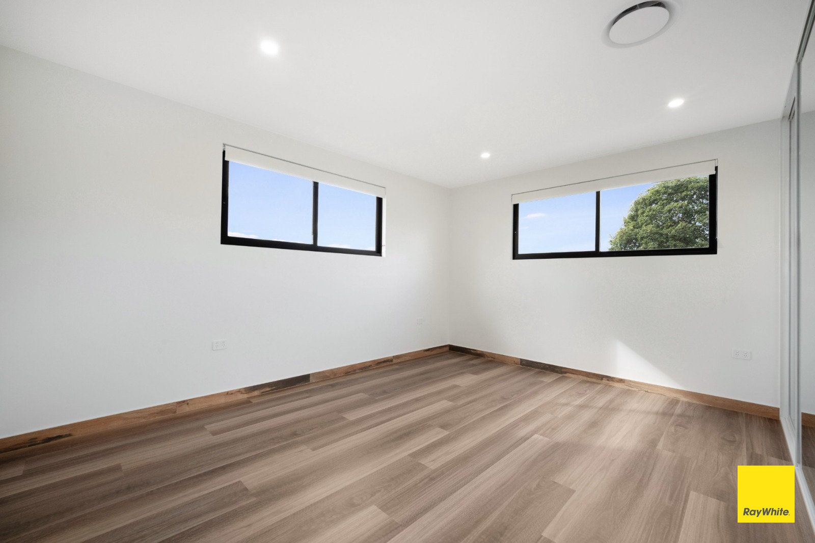 27A Strickland Street — photo 6 of 11