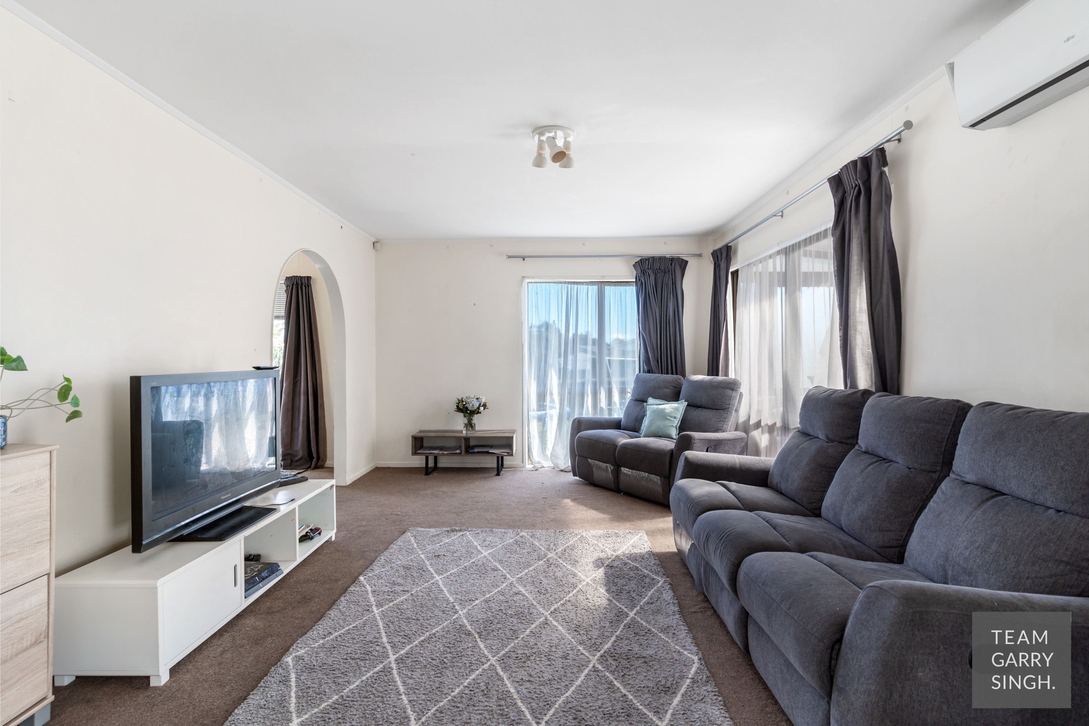 6 Le Havre Place, Takanini, Papakura