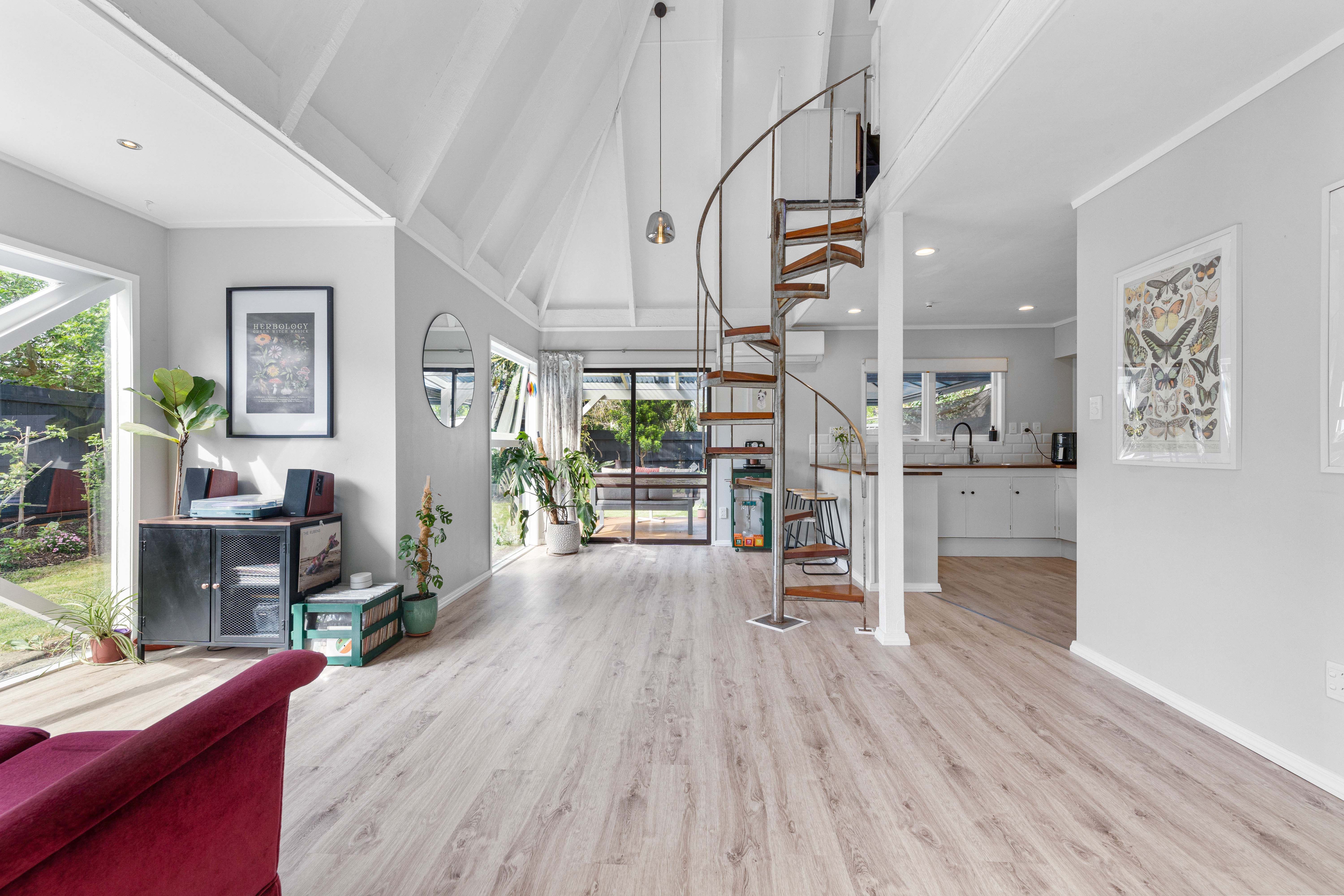 2/6 Balgowan Terrace, Conifer Grove, Manukau City