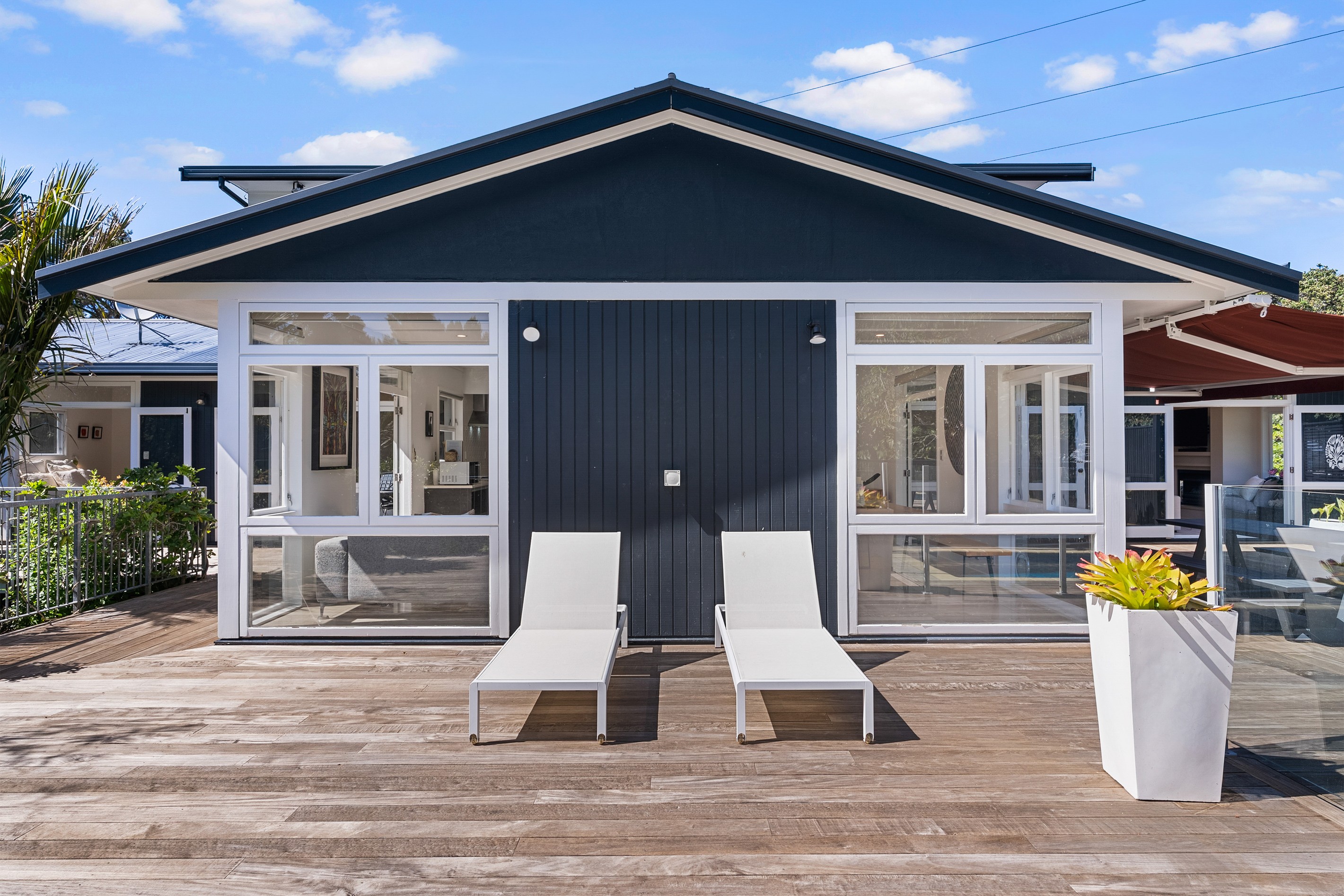 189 Upper Harbour Drive, Greenhithe, North Shore City