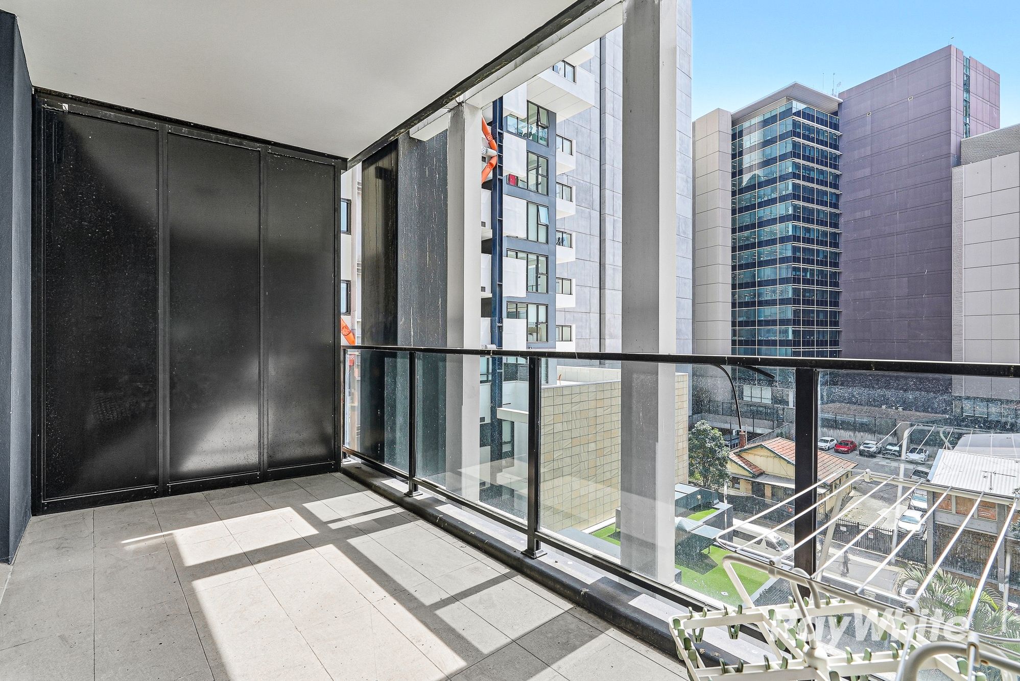 402/11 Hassall Street — photo 3 of 23