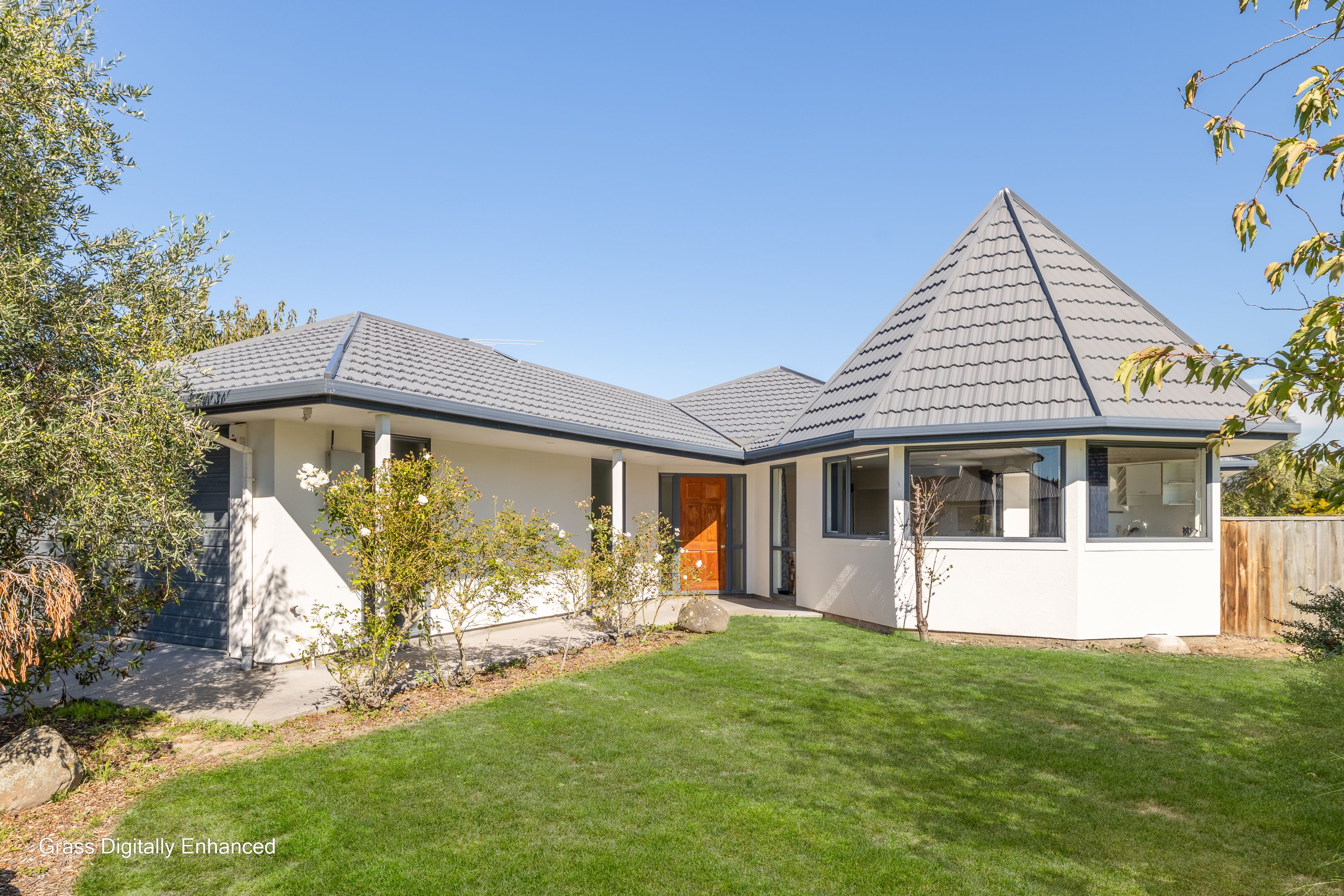 1 Courtfield Close, Parklands, Christchurch City