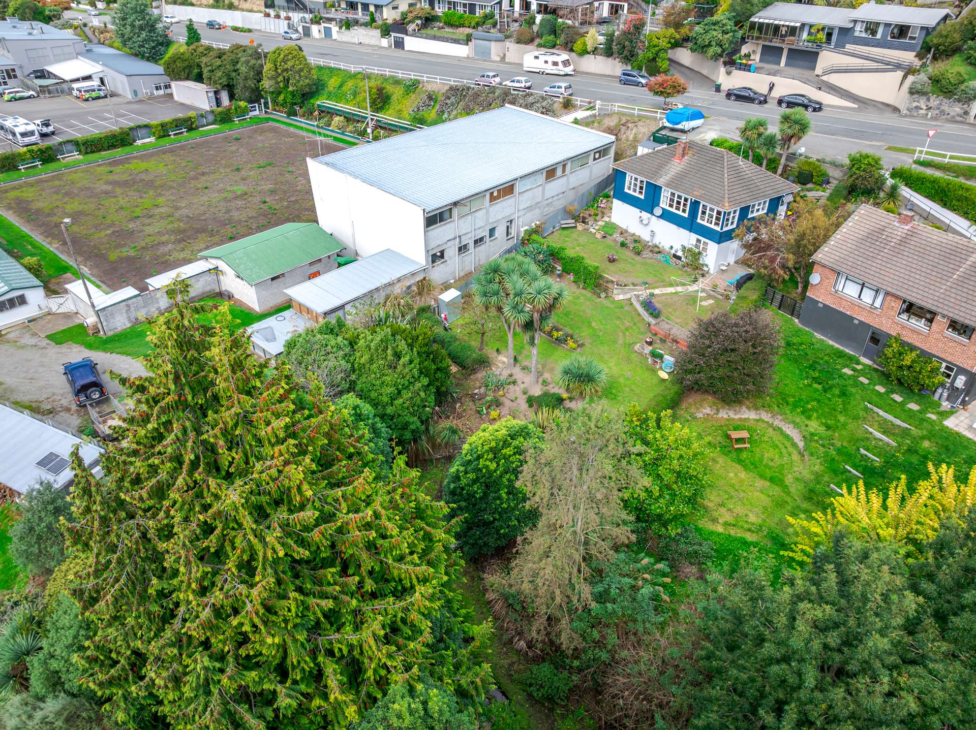 121 Douglas Street photo 33
