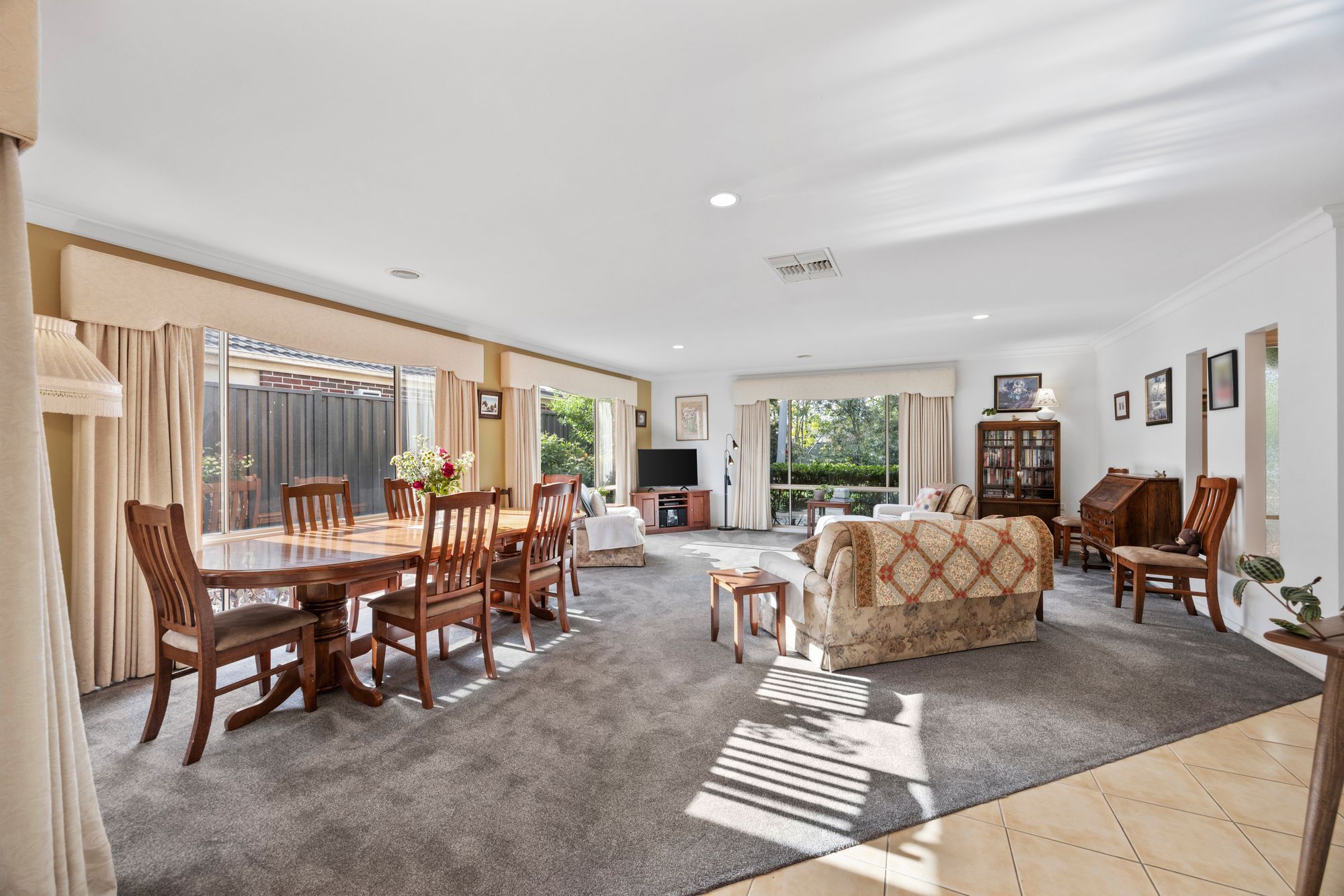 14 Castle Court, Beaconsfield, VIC 3807