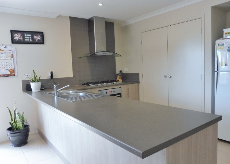 14 Weathertop Way, Cranbourne East, VIC 3977