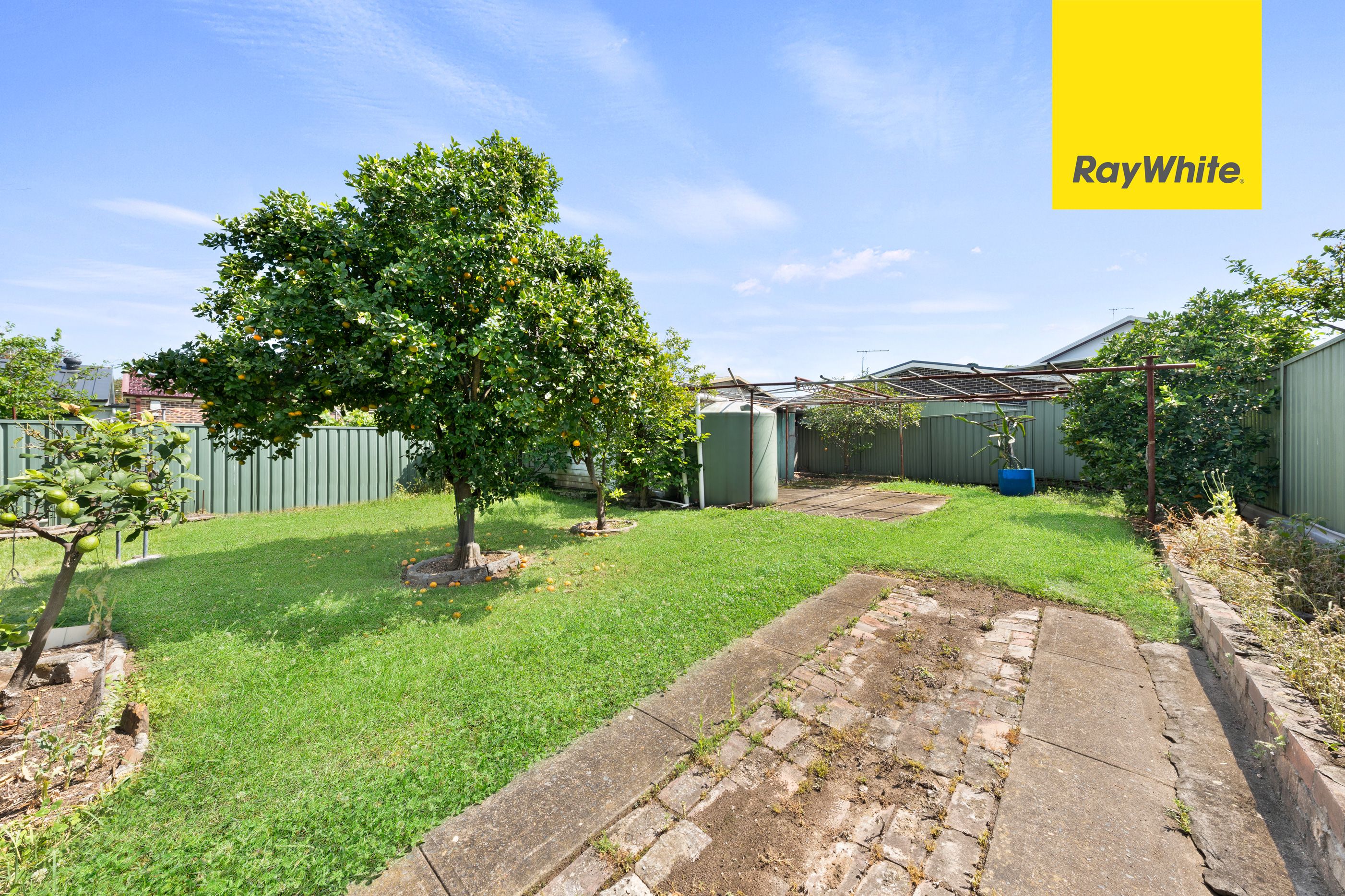 22 Noora Street — photo 8 of 19