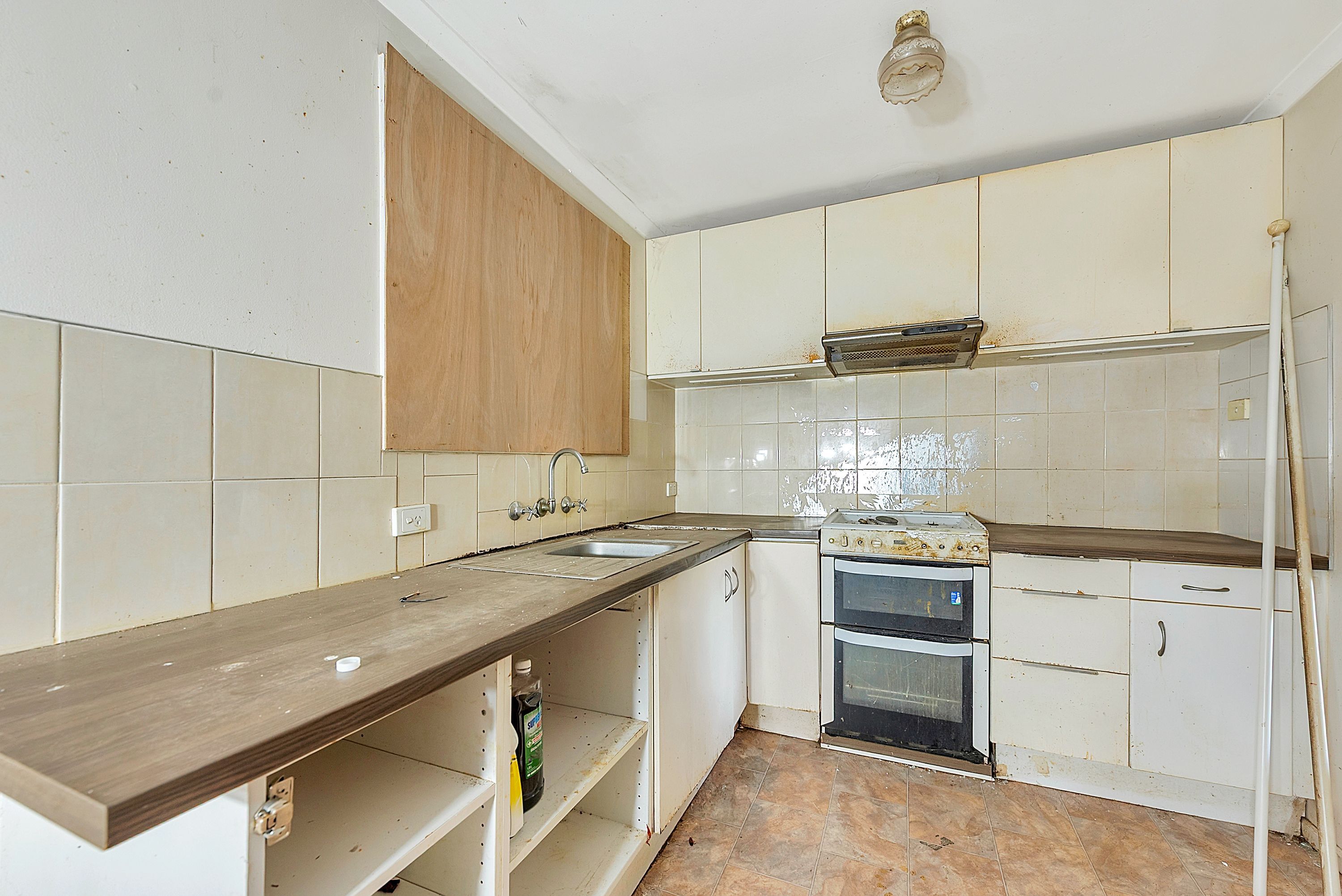 32 Barassi Street — photo 6 of 12