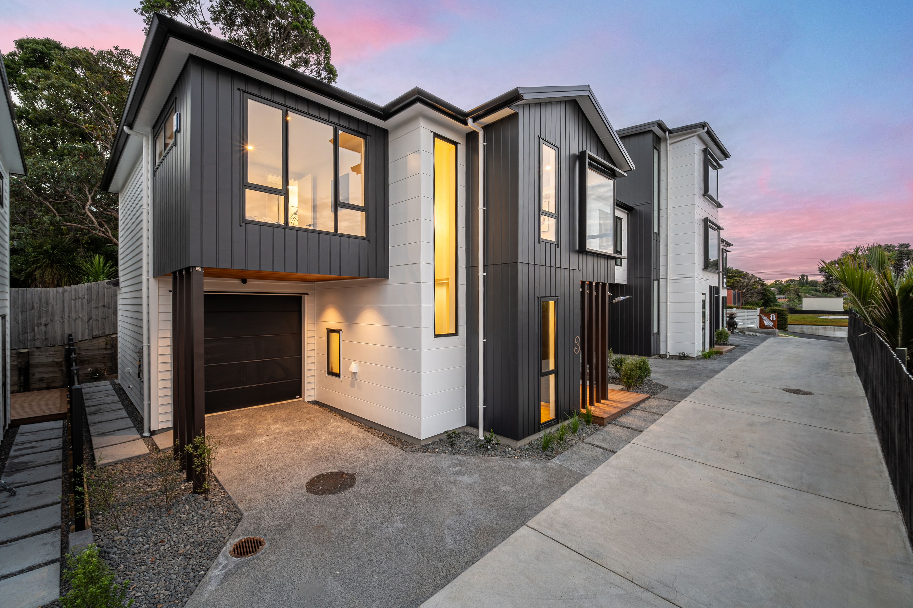 8/8 Park Rise, Campbells Bay, North Shore City