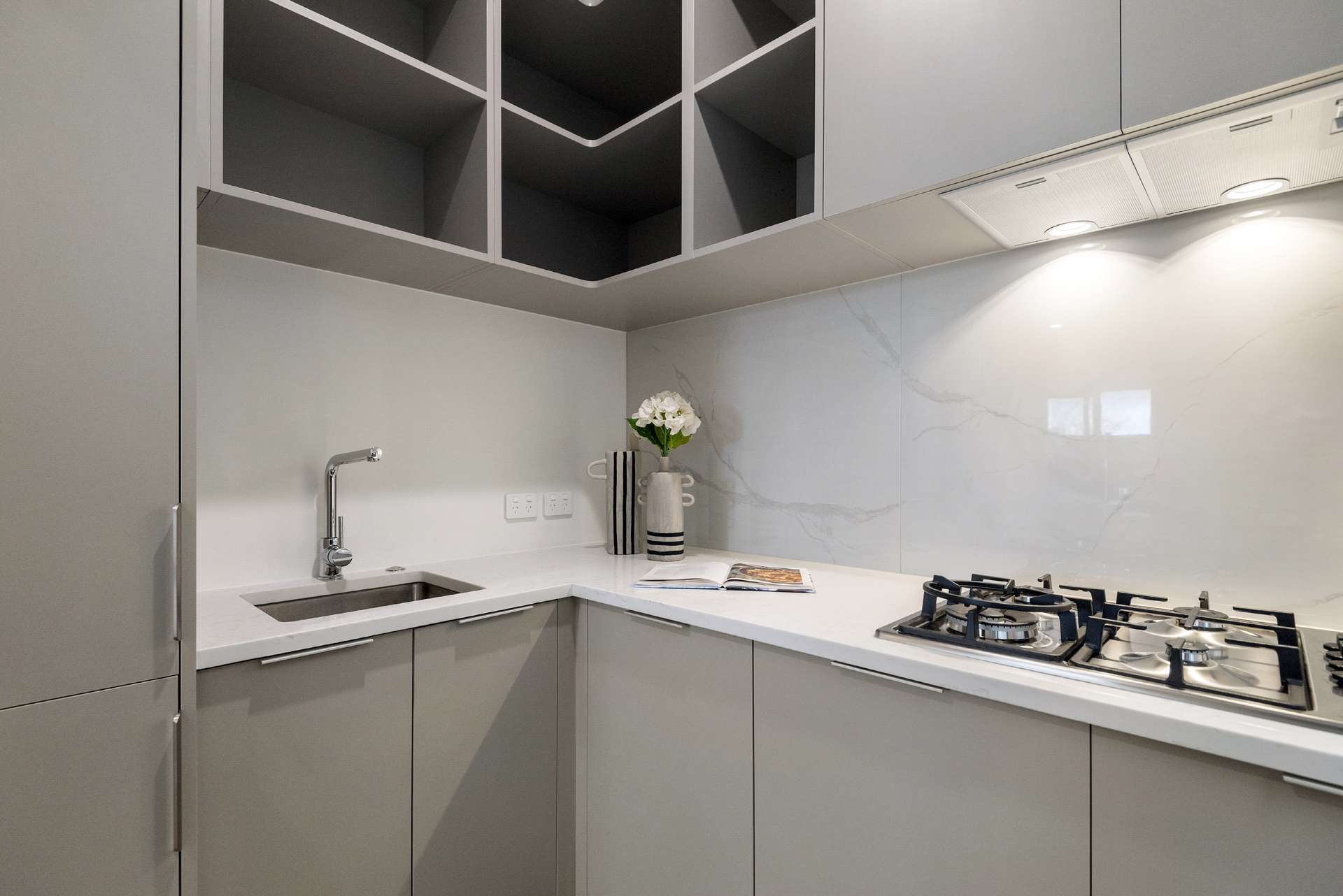 31 Burberry Heights photo 29