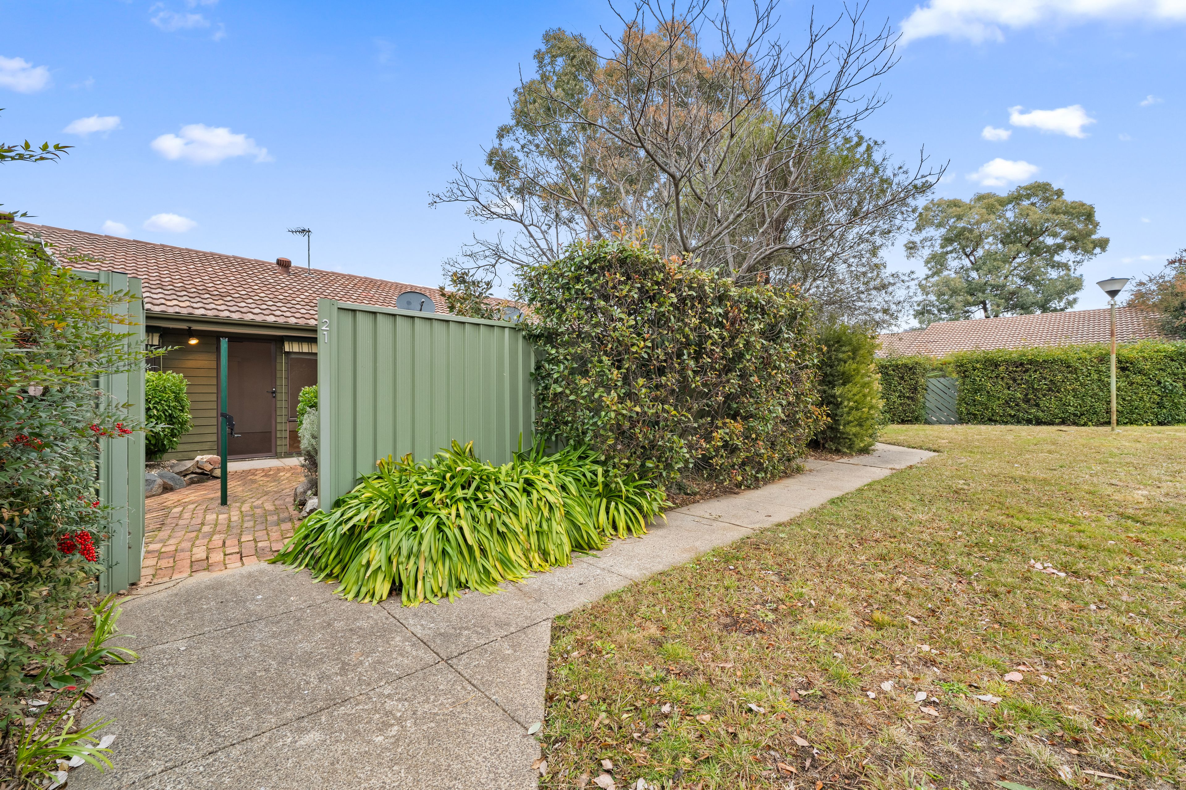 25 Pinkerton Circuit, Kambah ACT 2902