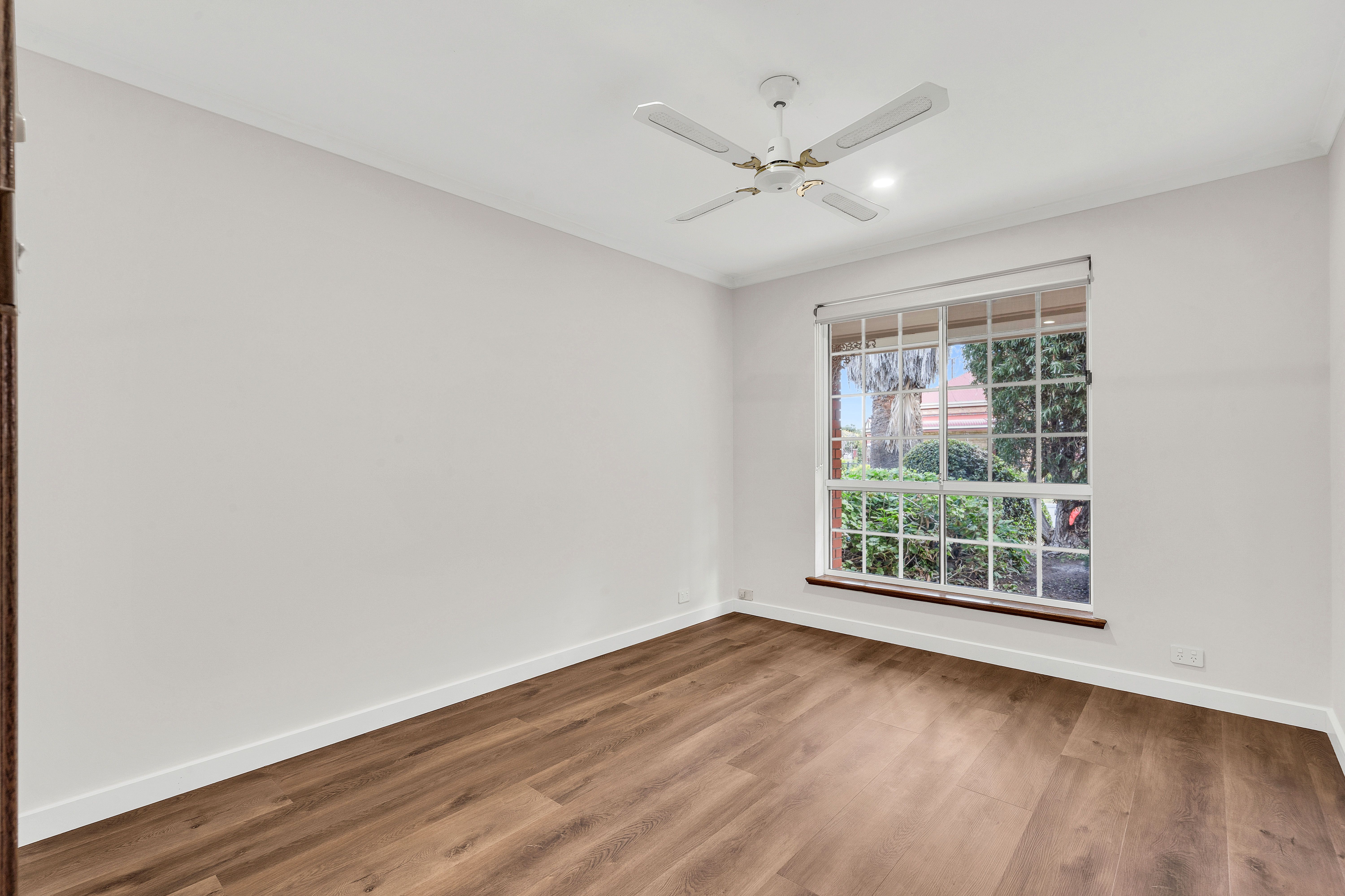 1/2 Sheridan Street — photo 10 of 17