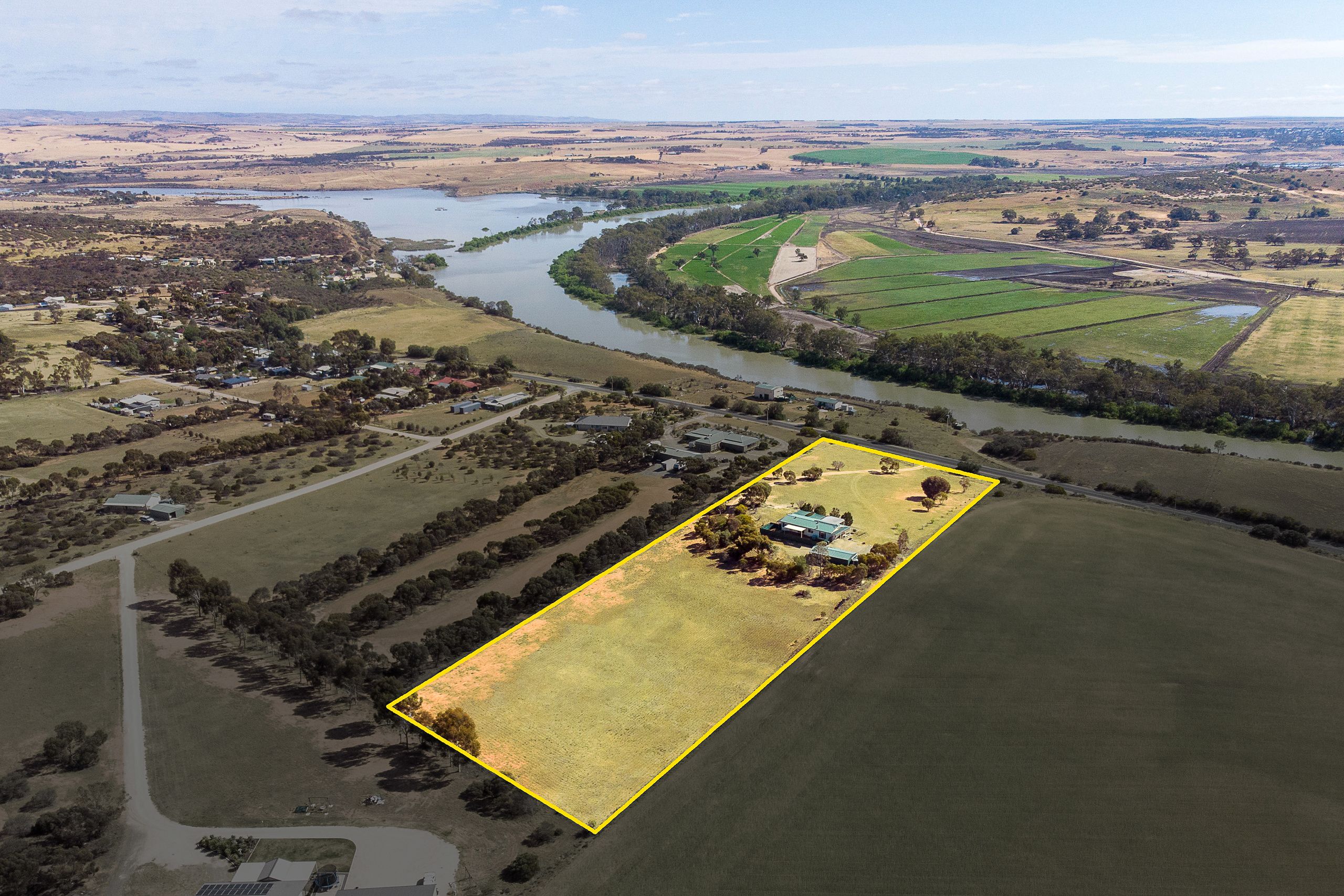 22 Zadow Road, Caloote SA 5254