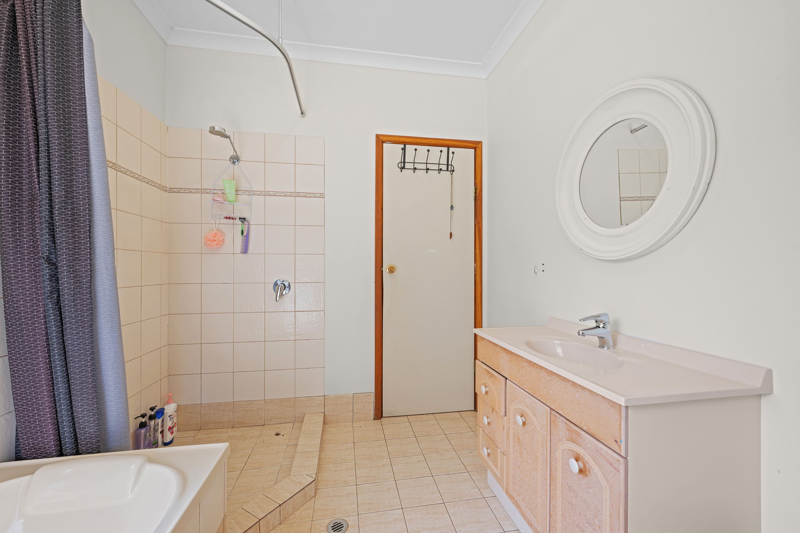 209 McLeod Road — photo 17 of 30
