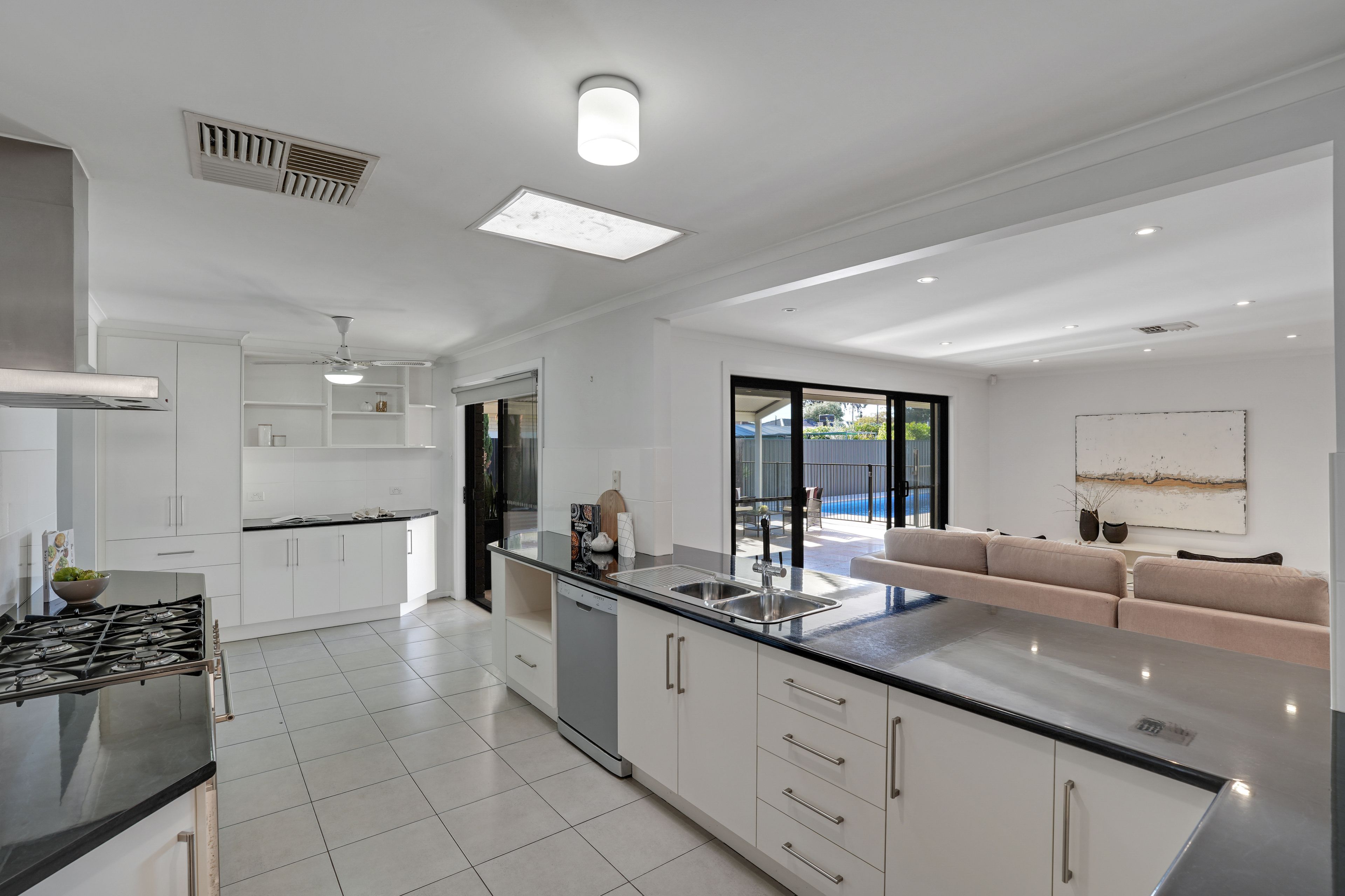 37 McDonald Road, Parafield Gardens, SA 5107