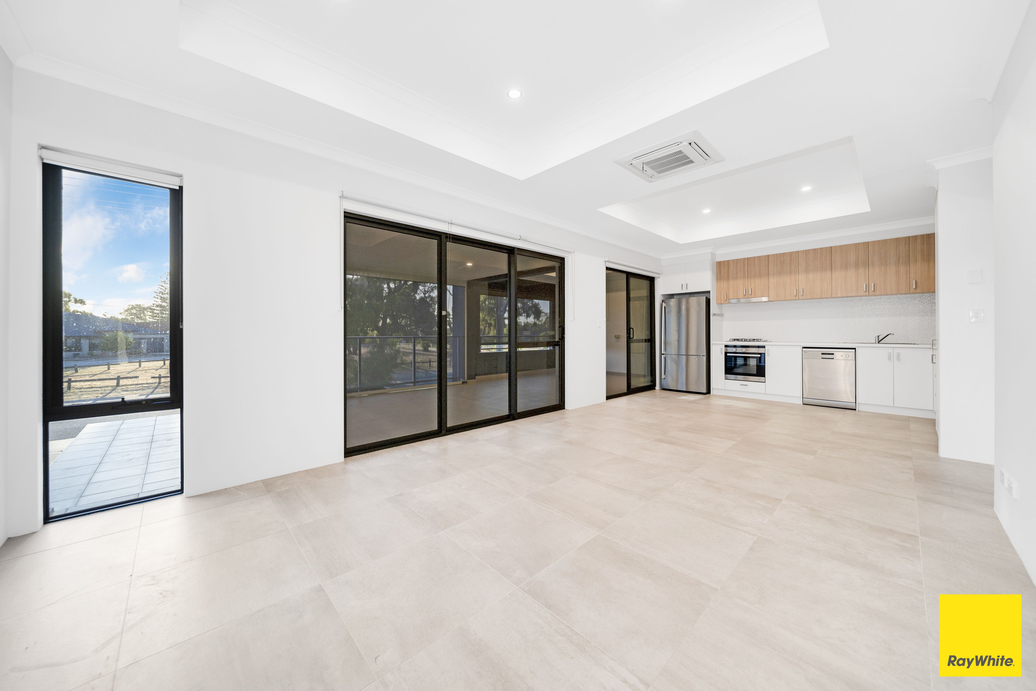 4/32 Birchley Crescent, Balga, WA 6061