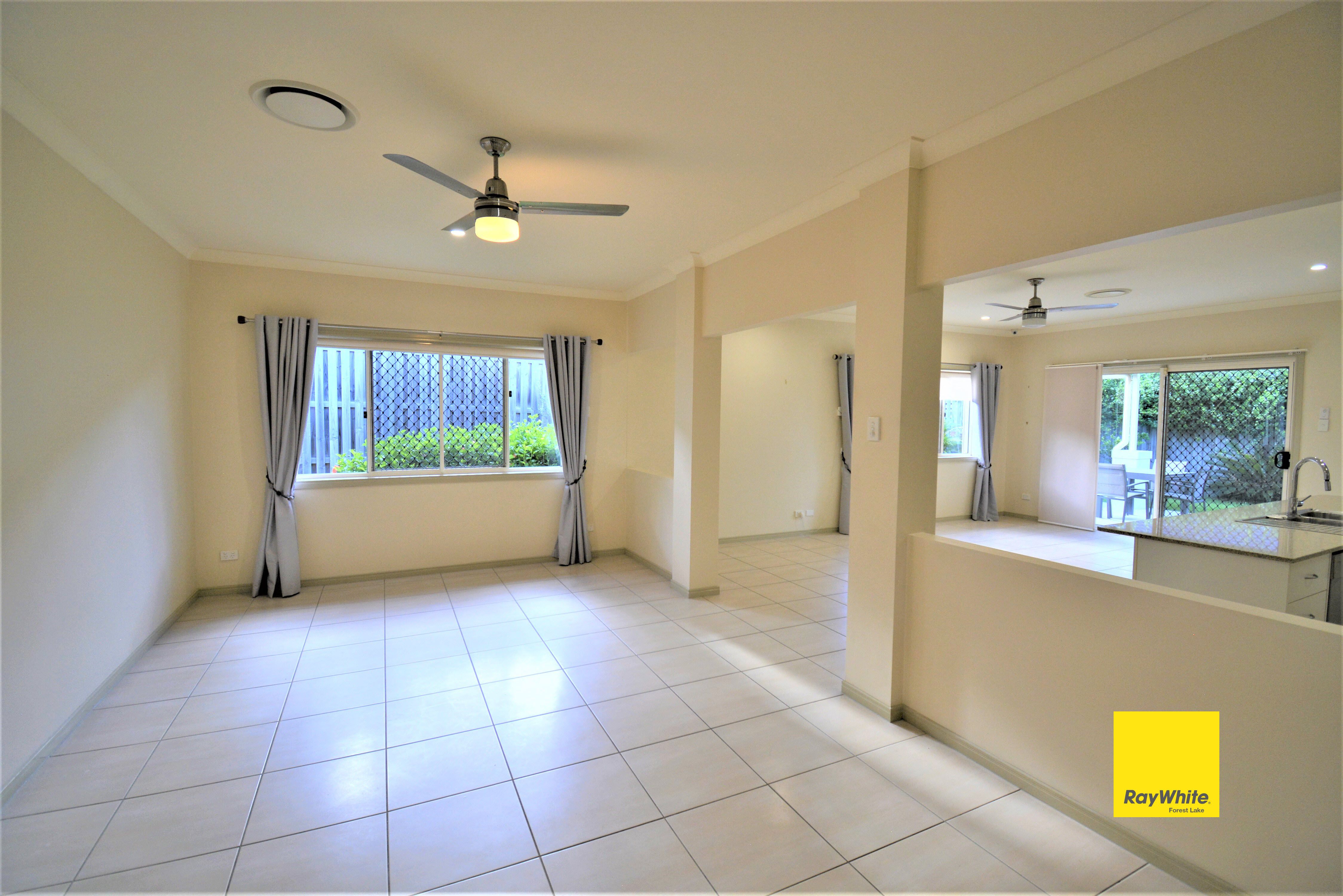 17 Colebrook Crescent, Doolandella, QLD 4077