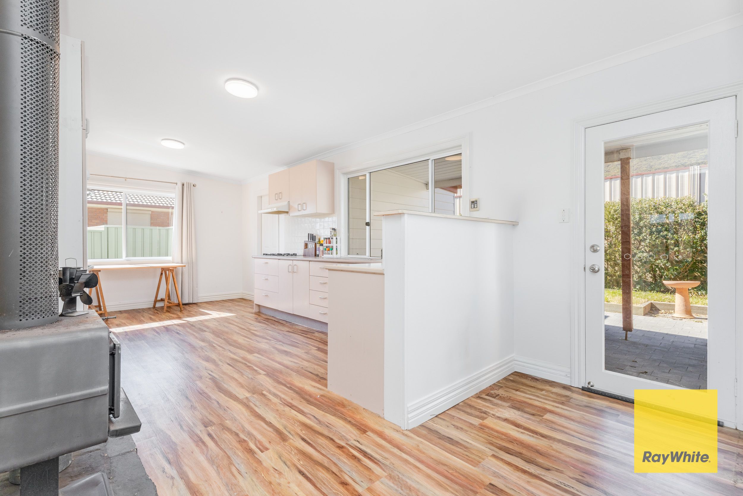 967B Great Western Highway — photo 4 of 18