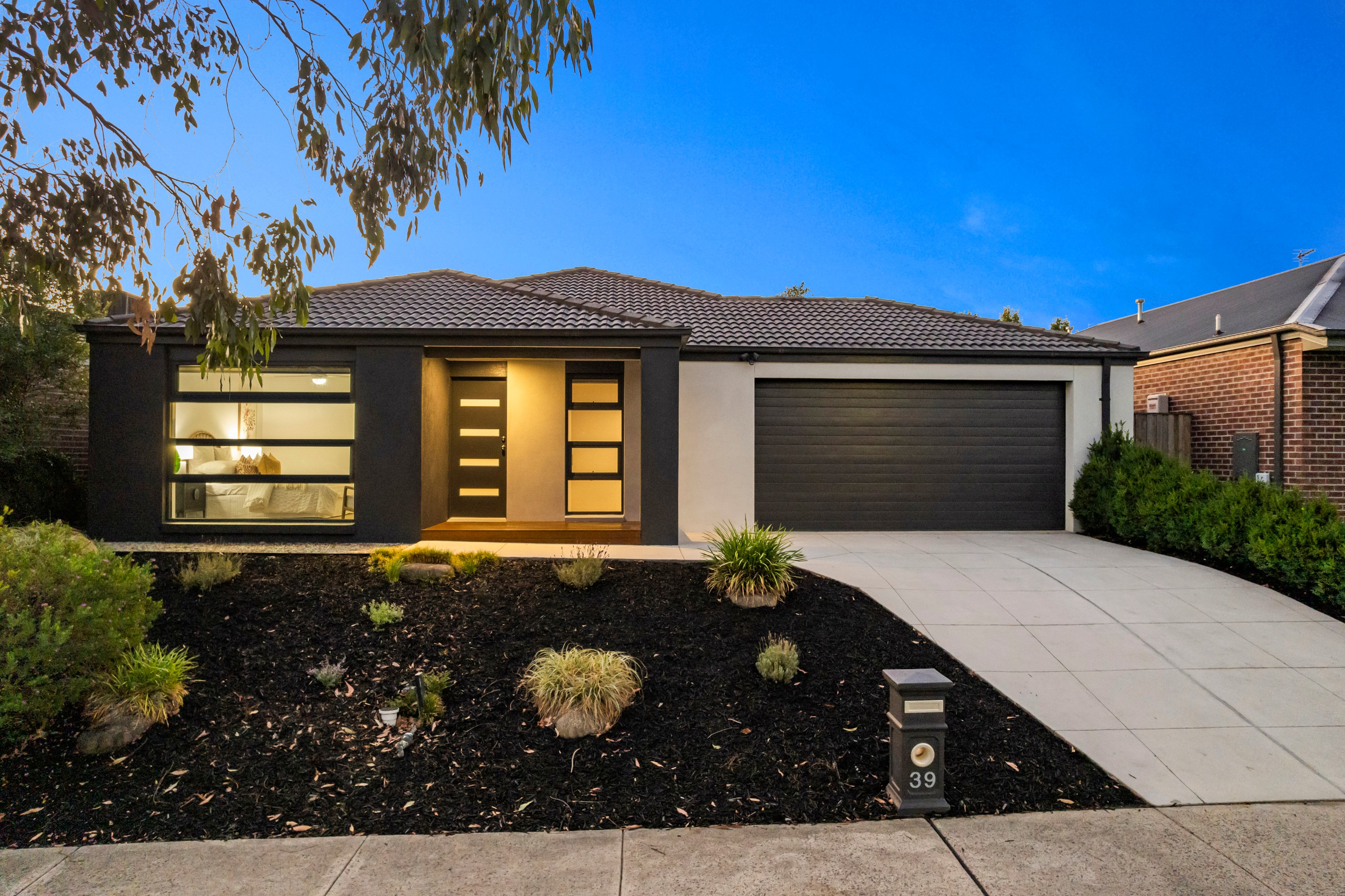 39 Vantage Drive, Pakenham, VIC 3810